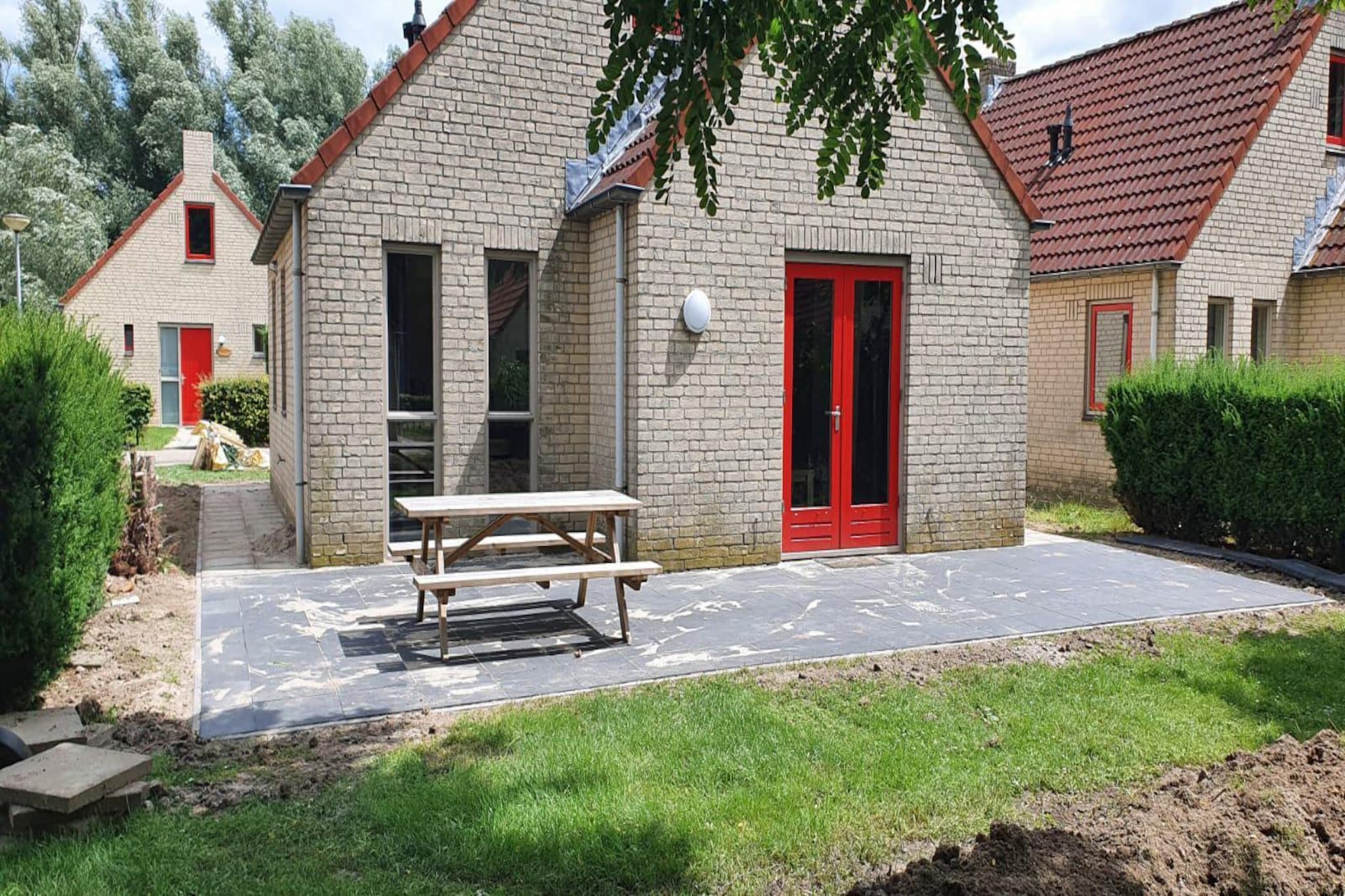 5 - Person Forest 10 Bungalow