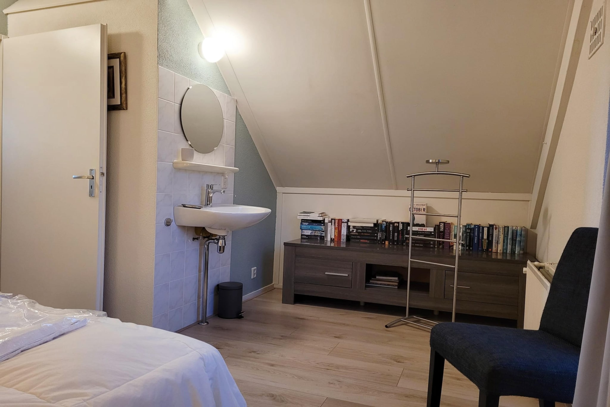 Bed Room