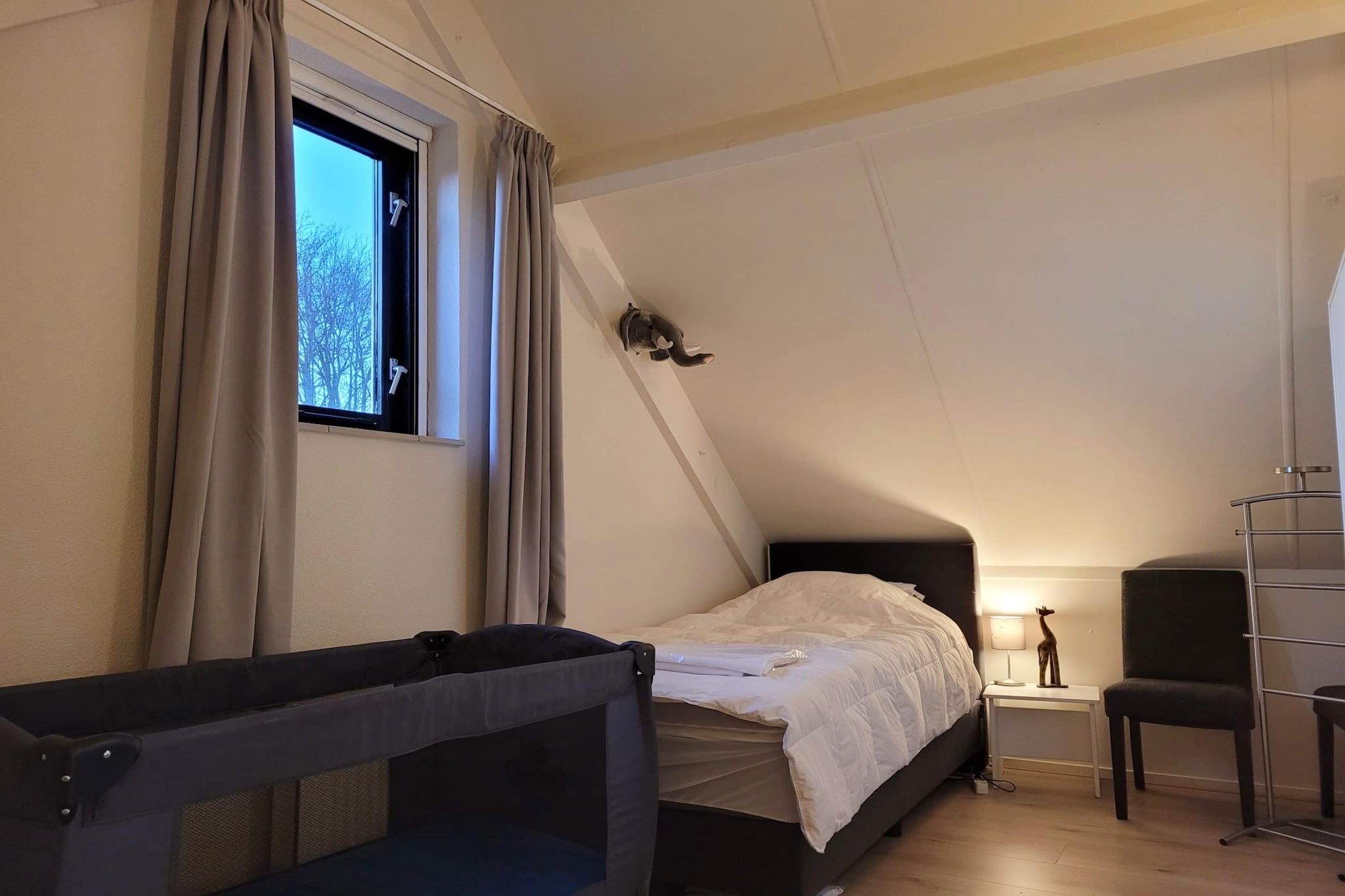 Bed Room