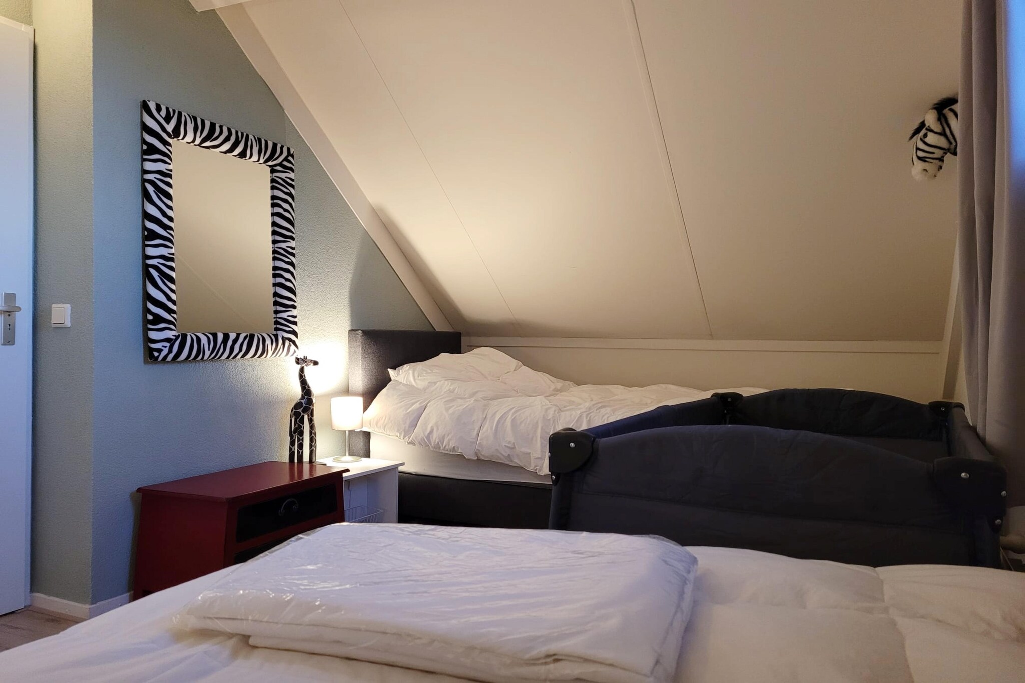 Bed Room