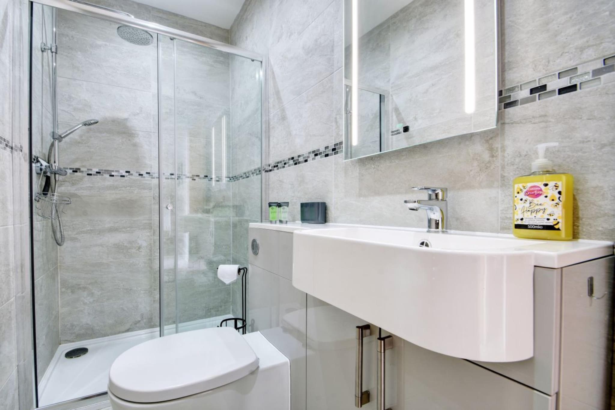 The Loft at The Regency - Bathroom