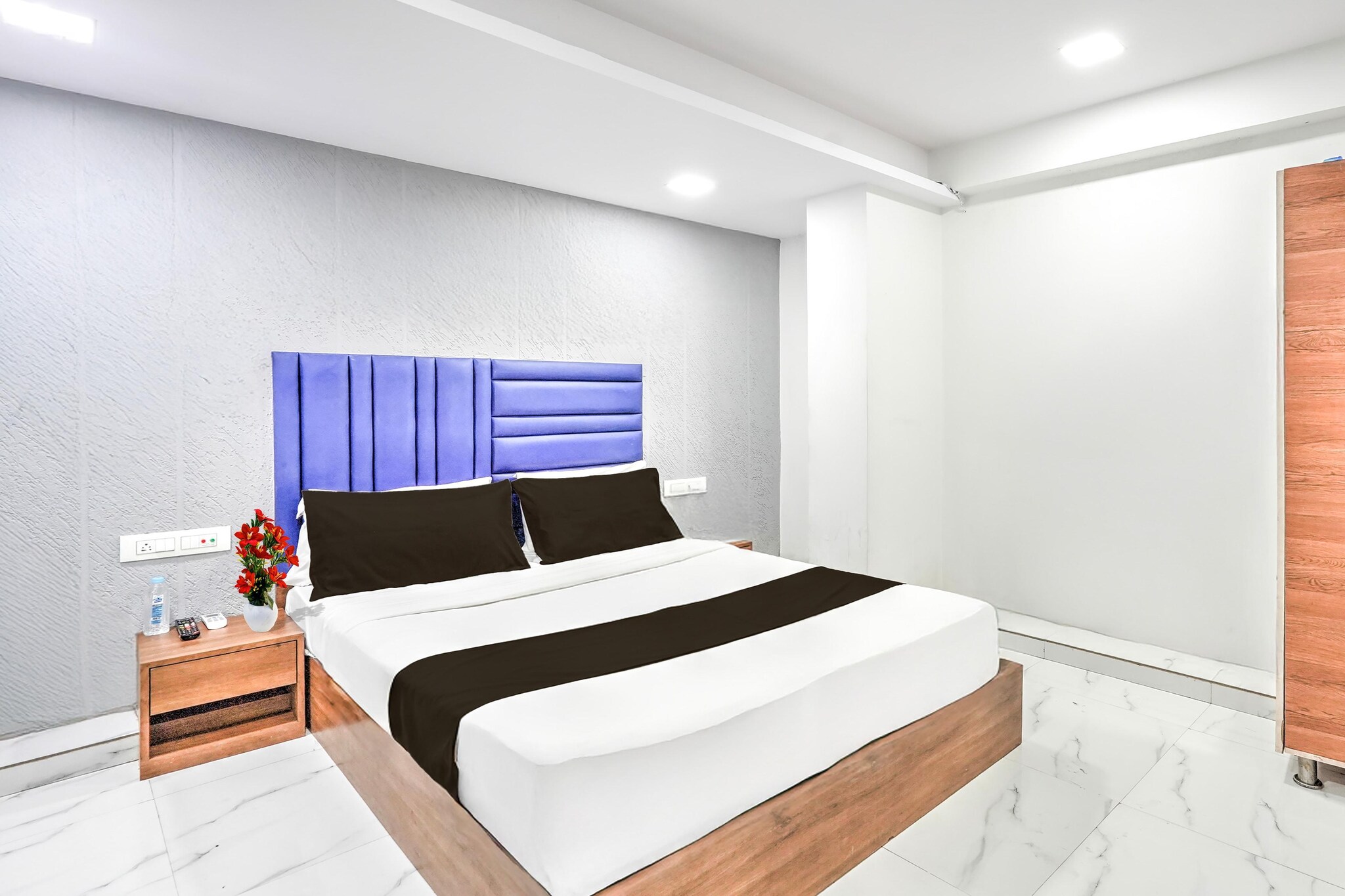 Hotel O Sneh Rashmi Botanical Garden