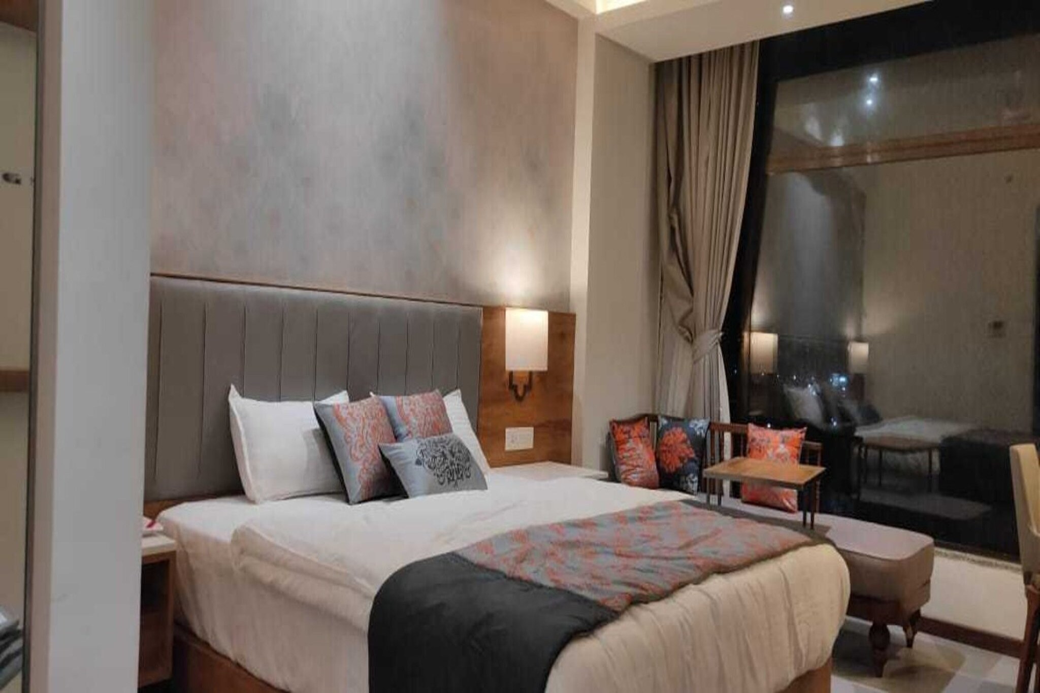 Hotel O Kadodara Surat Formerly Rolex