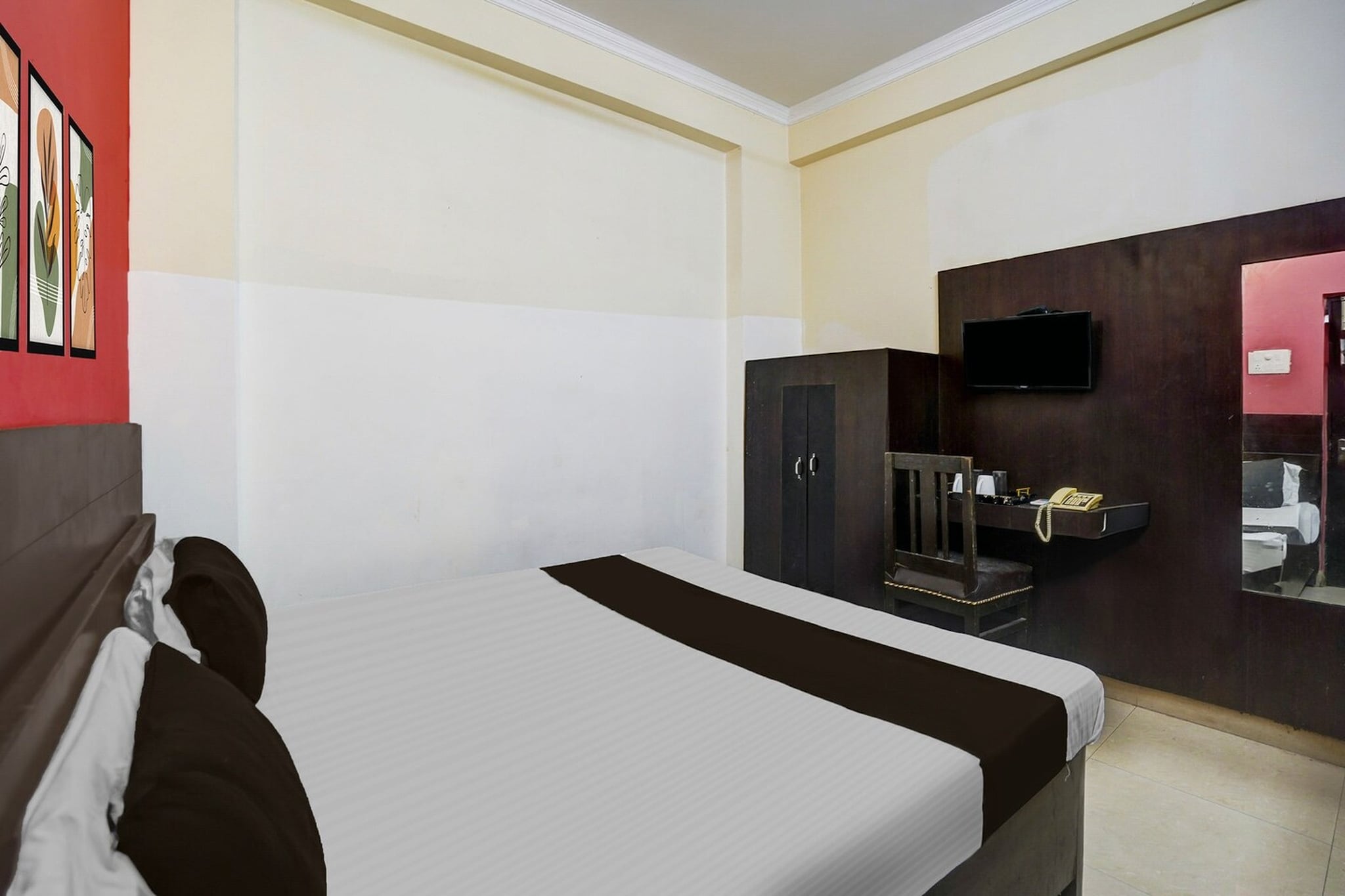 Hotel O Prayagraj Central Railway Junction