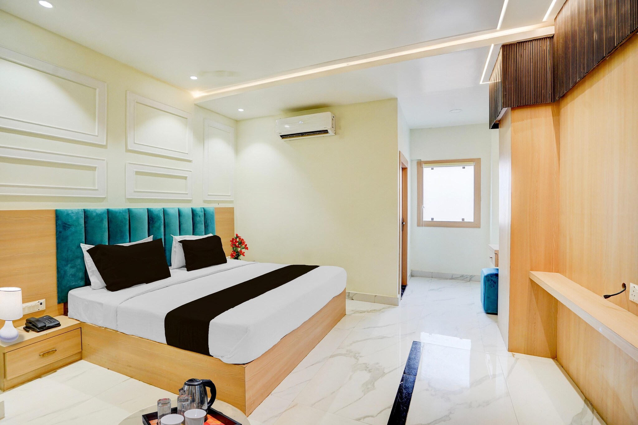 Set in Prayagraj, Uttar Pradesh region, Townhouse Oak Prayagraj Central Railway Junction Formerly Hotel Ballians is located 7.7 km from Phaphamau Junction. This 4-star hotel offers room service, a 24-hour front desk and free WiFi. The hotel has family rooms.
All guest rooms at the hotel come with a seating area, a flat-screen TV with satellite channels and a private bathroom with free toiletries and a bath or shower. The units at Townhouse Oak Prayagraj Central Railway Junction Formerly Hotel Ballians feature air conditioning and a desk.
Allahabad Airport is 12 km from the property.
1. Unmarried couples are warmly welcome at this property.
2. Guests with local ID proof are warmly welcome.
3.Early Check-In Policy: A full day’s room rate will be charged for check-ins before 6:00 AM. Complimentary early check-in is available between 6:00 AM and 10:00 AM, subject to room availability.
4.Foreign guests are welcome and allowed to stay at this property without any restrictions
Check-in is only available to guests aged 18 and above. Please provide a government-issued ID to confirm your age.