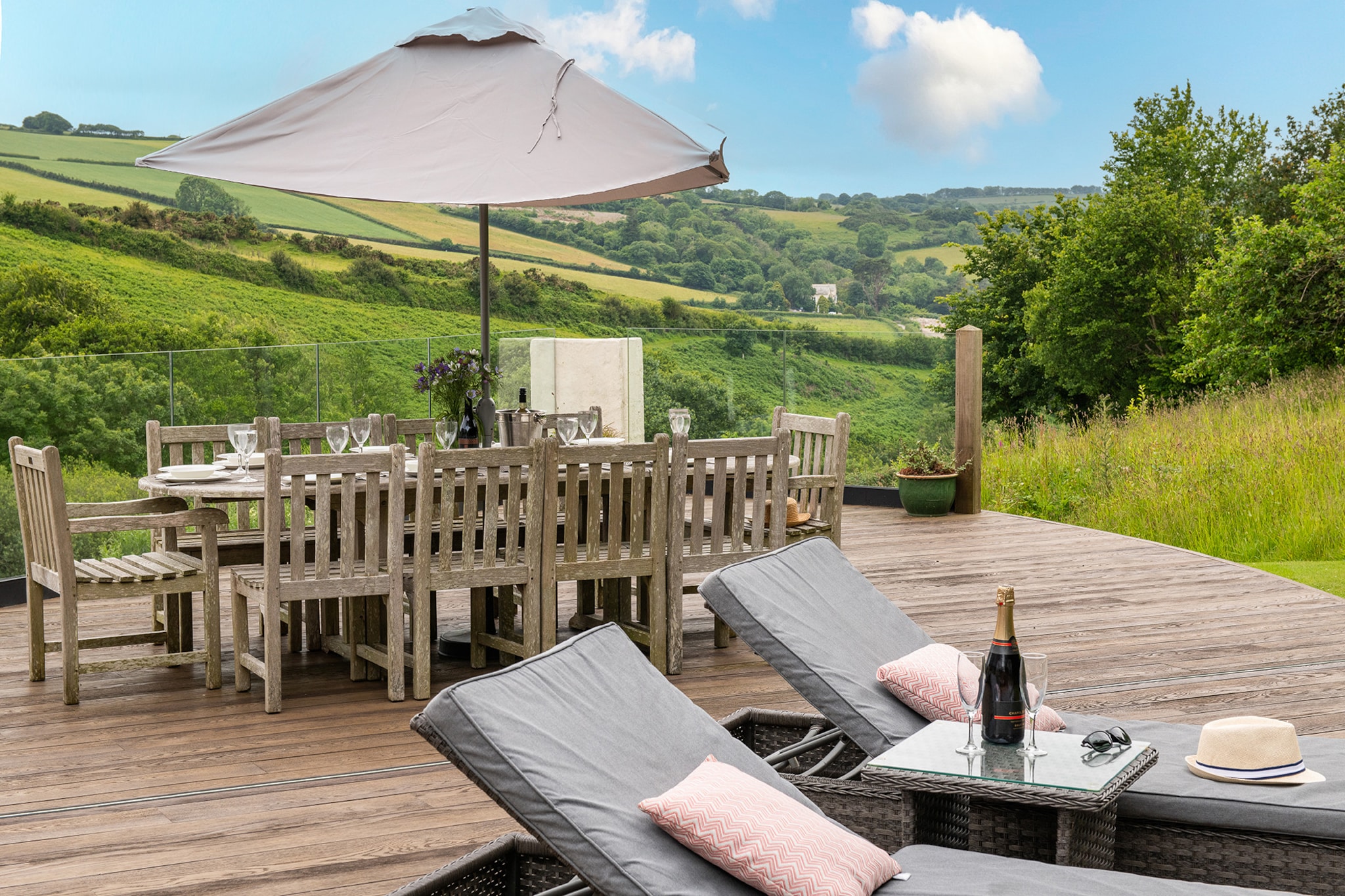 Coulscott Old Barn - Terrace