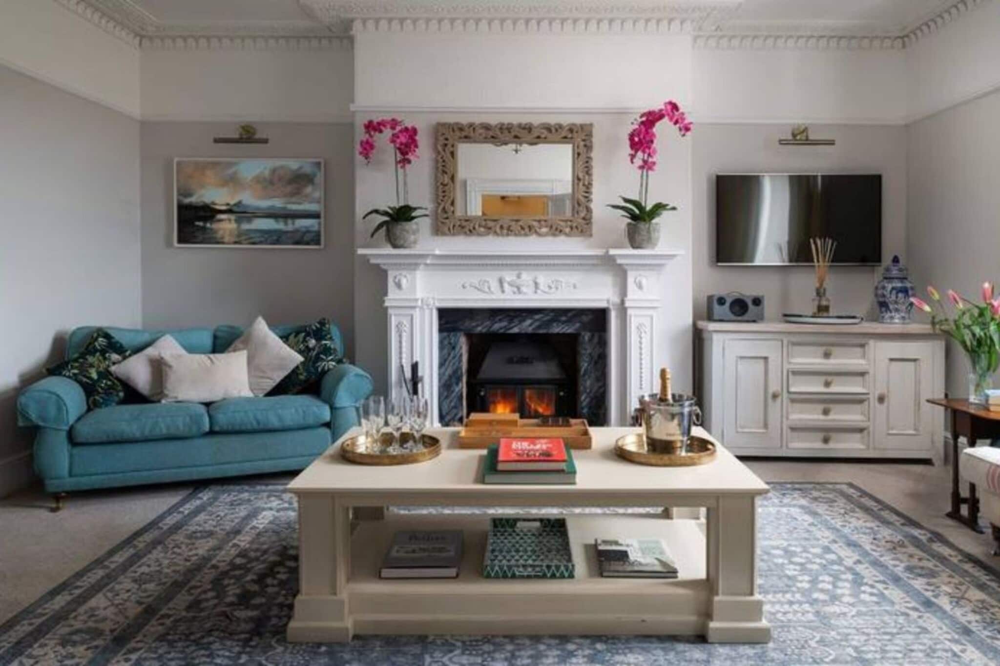 Coulscott House - Living room