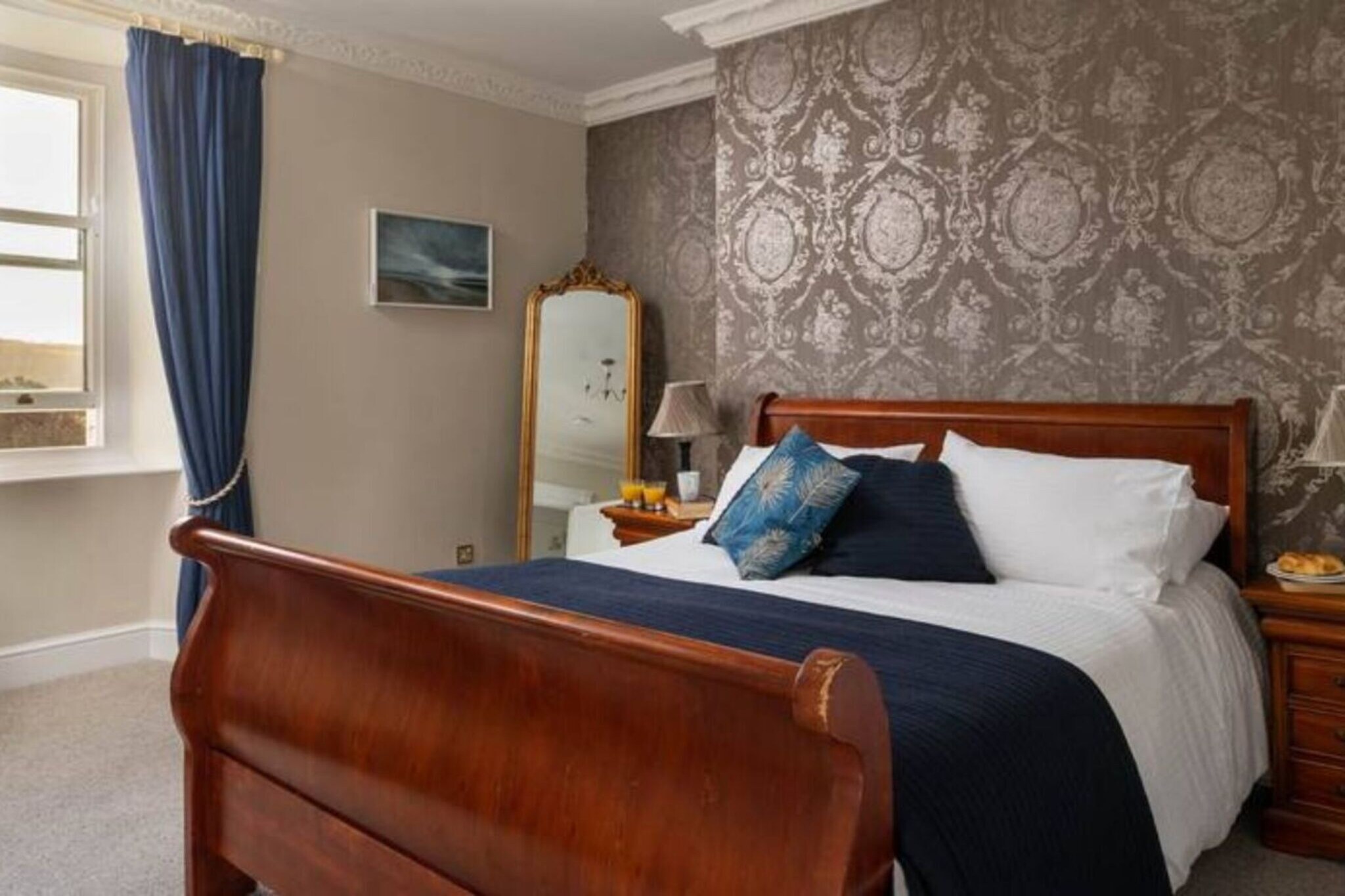 Coulscott Georgian House - Bedroom