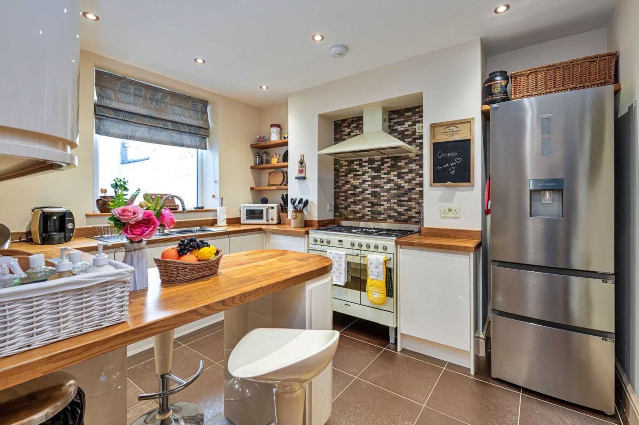 Bryn Derfel House - Kitchen