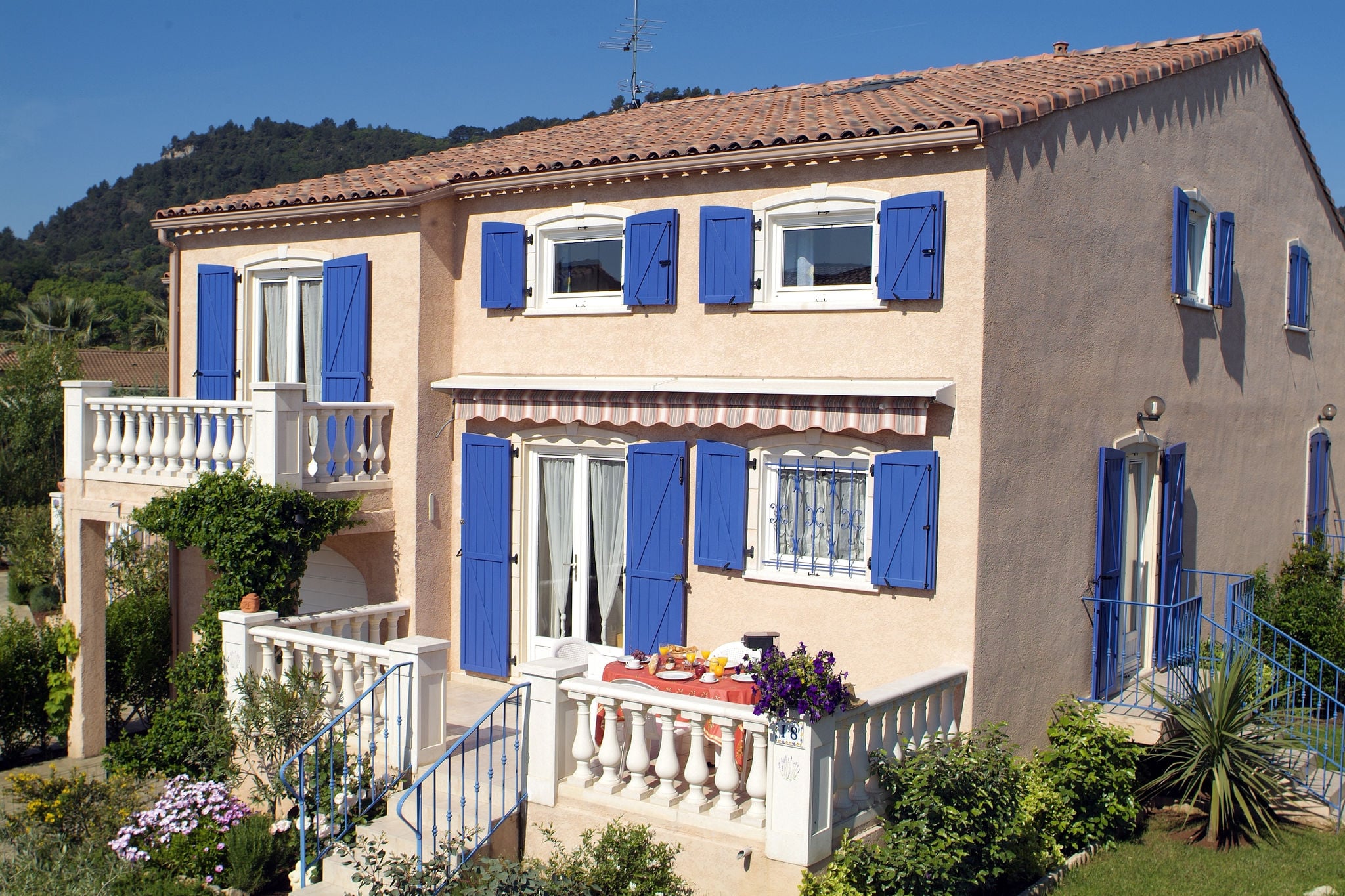 Provençaalse villa met magnetron, bij het leuke Vidauban