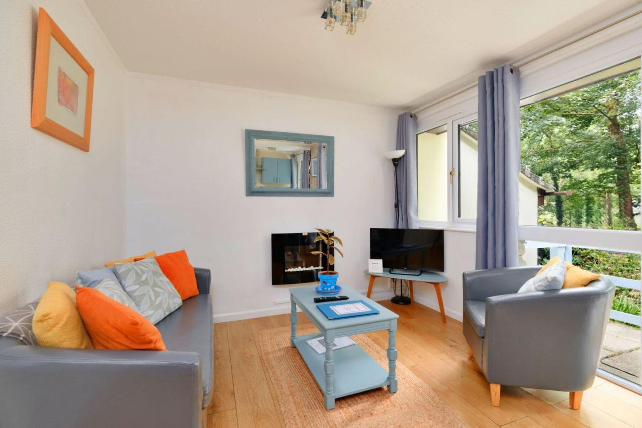 Joyful Cottage - Wohnzimmer
