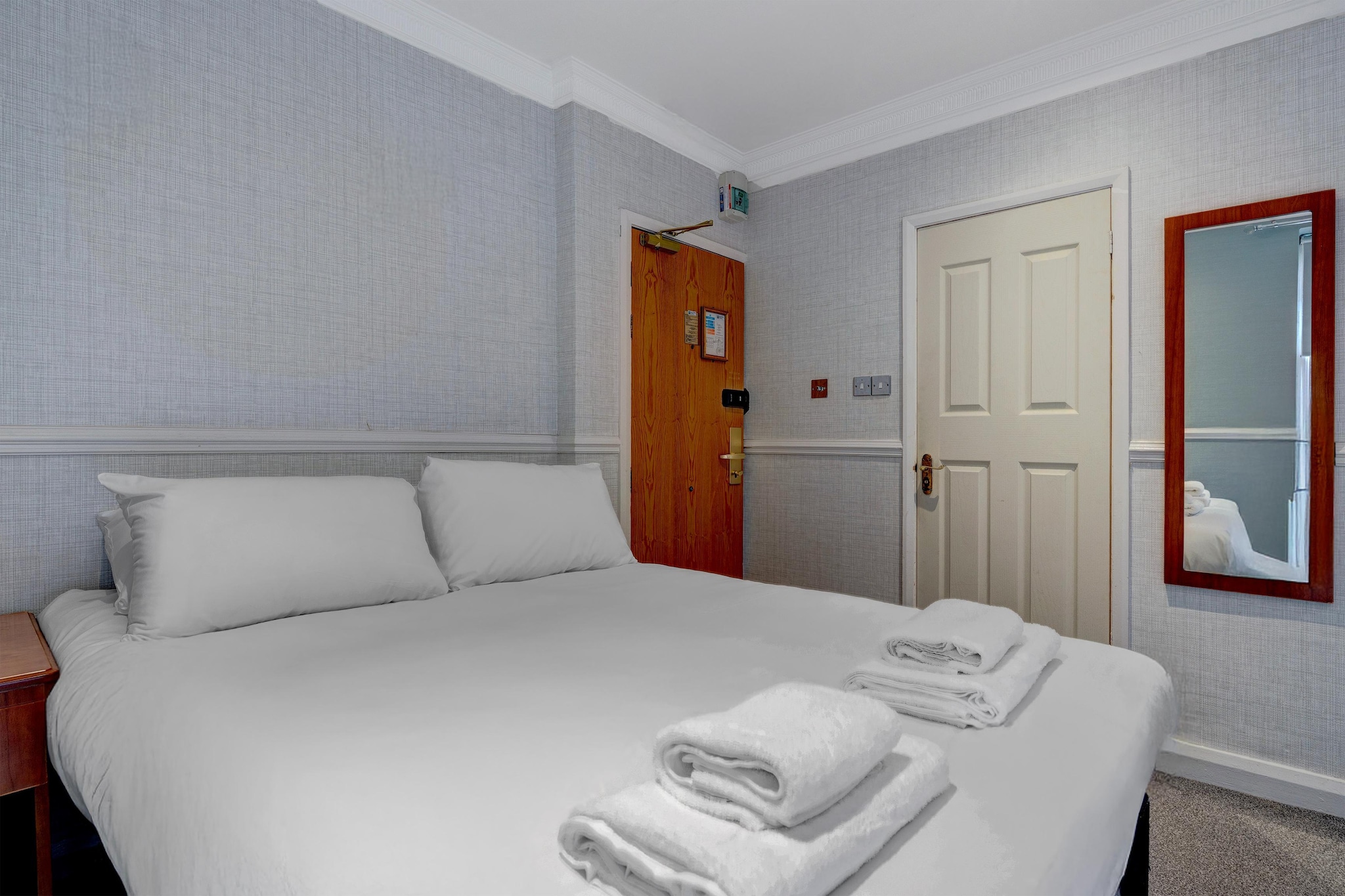 Standard Quad Room - Slaapkamer
