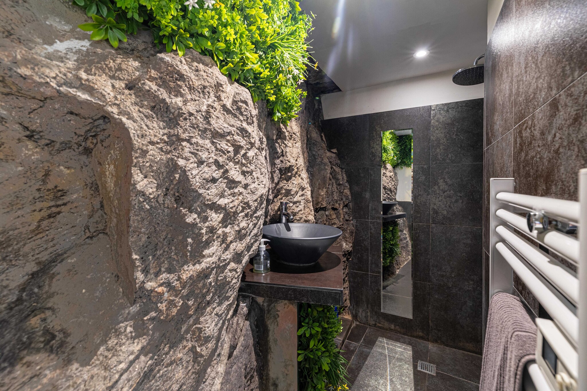 AP-8-GRAGLIA-G - Untagged