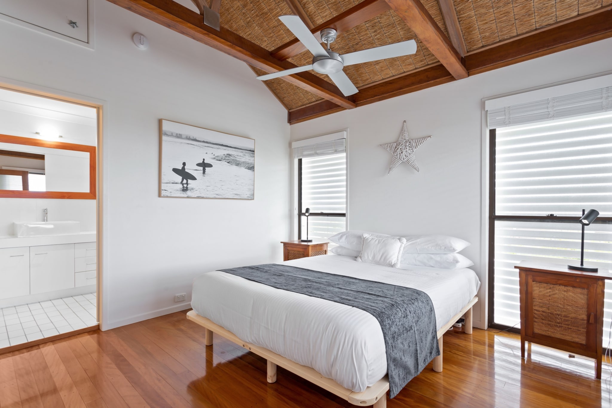 Bed Linen, Hot Water, Internet Access DSL, Wardrobe, Living room(TV, dining table, seating area), Kitchen(stove, electric kettle, toaster, oven, microwave, dishwasher, fridge, dishes and cutlery), bedroom(double bed), bedroom(double bed), bedroom(2x double bed), bathroom(bath tub, shower, washbasin, toilet, hairdryer, Towels/Sheets (Incl.), Essentials), bathroom(shower, washbasin, toilet, hairdryer, Towels incl., Essentials), bathroom(shower, washbasin, toilet, hairdryer, Towels incl., Essentials), First Aid, Beach, Play area, tumble dryer, bath tub, cot, washing machine, balcony or terrace, air conditioning, swimming pool, private outdoor pool, iron, Carbon monoxide detector, Conditioner, Long term stays allowed, Near Ocean, Room-darkening shades, Sea view, Shower gel, Wine glasses