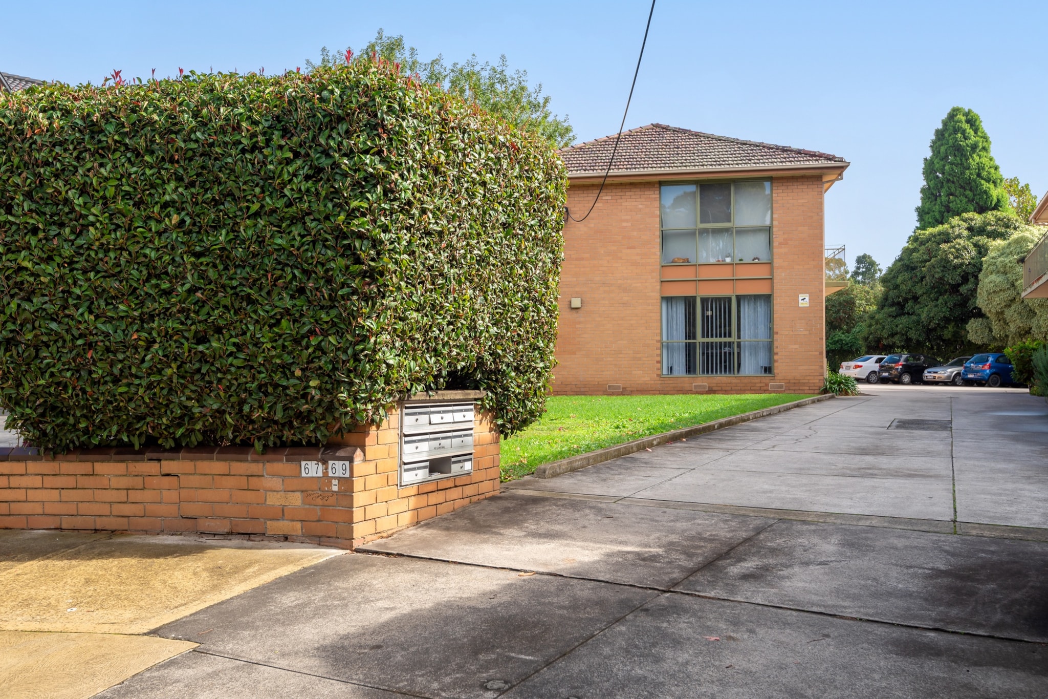 Comfy One-Bedroom Unit Between City and Airport