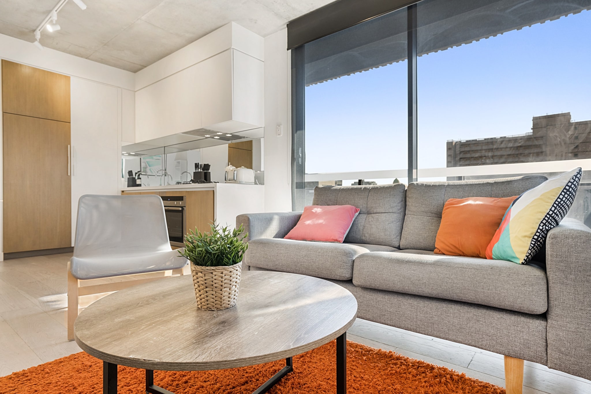 Comfy 2-Bed Balcony Unit near Chapel St