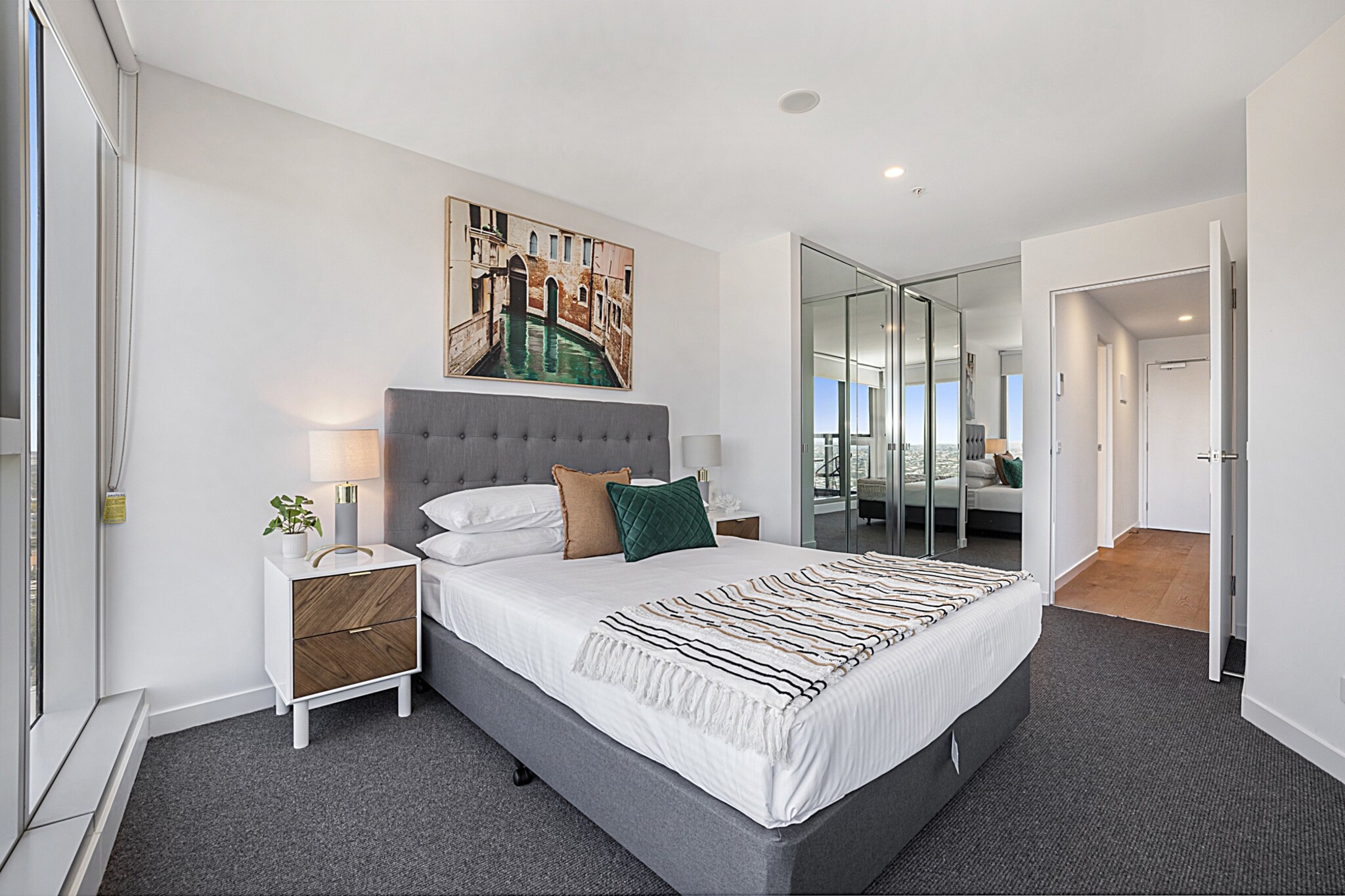 High-Rise Balcony Unit with City Views, Gym, Pool