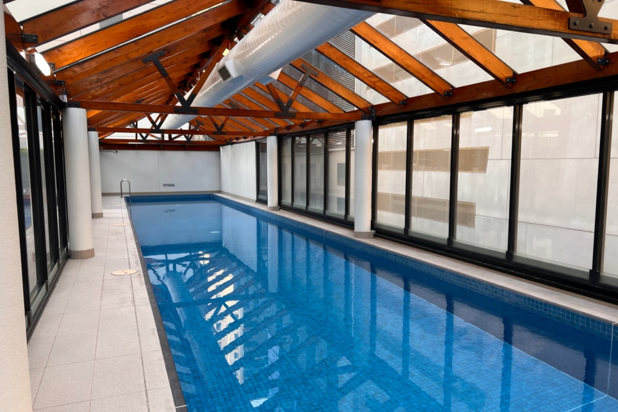 This 16th floor apartment is well positioned in the Southbank & entertainment hub. It boasts good views including the MCG, Rod Laver Arena and The Kings Domain Gardens.  Minutes from the theatres of the Arts Centre, and Melbourne Recital Centre, as well as the National Gallery of Victoria. The unit has a sunlit living and dining room, kitchen, large bathroom and a comfortable bedroom with an adjoining balcony. It also has access to secure free parking, a renovated 20 metre pool, gym and sauna.
The space
Located on the 16th floor, this stylish apartment boasts breathtaking views of Melbourne’s iconic sporting venues, including the MCG and Rod Laver Arena, visible through expansive floor-to-ceiling windows. The light-filled living area features a cosy sofa bed, a reading chair, a dining table for four, and a well-equipped kitchen, while the serene bedroom offers a comfortable queen-size bed and opens onto a private balcony with seating, perfect for enjoying the vibrant neighbourhood scenery.
 
General
- Entire one-bedroom apartment
- Private balcony with seating
- Air conditioning
- Laundry facilities provided
- Wi-Fi provided
- Communal pool, gym and sauna
- Dedicated secure undercover parking space
 
Living room
- Flat-screen TV
- Sofa bed
- Coffee table
- Dining table
 
Bedrooms and bathrooms
- Bedroom: Queen-size bed, built-in wardrobe, blackout blinds, balcony
- Bathroom with rain shower
- Top quality linens & towels
 
Kitchen
- Modern stainless-steel appliances
- Electric oven and gas stovetop with rangehood
- Dishwasher
- Toaster, microwave and kettle
- Nespresso Coffee maker
- Large fridge and freezer
 
Laundry
- Iron and ironing board
- Washing machine and dryer
- Vacuum
- Clothes drying rack
 
Points of Interest
- National Gallery of Victoria - x minutes walk
- Arts Centre Melbourne (Playhouse Theatre, Hamer Hall and Fairfax Studio) - x mins walk
- Melbourne Recital Centre- x minutes walk
- Southbank Theatre - x minutes walk
- Crown Casino 0.6 Km, seven-minutes walk or four-minutes drive
- Federation Square -
- Melbourne River Cruises 0.8 Km, nine-minutes walk or three-minutes drive
- Eureka Skydeck 0.4 Km, four-minutes walk or three-minutes drive
 
Sports Arenas
- MCG
- Rod Laver Arena
 
Services
-Full-service Woolworths supermarket (approx. 200m away)
- City tram - Route 1 - x minutes walk
 
Beach Access
- Port Melbourne Beach 4.0 Km, seven-minutes drive
- St Kilda Beach 6.2 Km, 11-minutes drive
 
Airport Access
- Melbourne Airport 25.7 Km, 19-minutes drive
- Avalon Airport 54.8 Km, 40-minutes drive
House rules
You are staying in a friendly and peaceful neighbourhood and we kindly ask you to respect the community and your surrounding neighbours. The following strict House Rules apply:
 
- No loud noise between 10 pm and 8 am
- No parties or antisocial behaviour
- No additional people are to access the property without our prior approval
- No pets are allowed in the property without approval
- No smoking is allowed at any times
- If you break something, please let us know
- To help protect all floor coverings do not wear any shoes inside the property
 
Please be aware that excessive noise such as amplified music, vocals or screaming or anti-social behaviour in the property or common areas can cause neighbours to complain to us, the Building Manager, Council Rangers or Police.
 
IMPORTANT: Any breach of the House Rules may lead to a $500 fine plus compensation for any cost/damage created and immediate eviction of the property.
 
Finally, when checking out, we kindly ask you for the following:
 
- Please leave all beds unmade
- Please clean up your dishes and put them away
- In case you have rearranged furniture, please put it back to the original location
- Please take out the rubbish and remember to use the right bins
- Please ensure all appliances, A/C and lights are off and doors and windows are closed
Interaction with guests
Welcome to MadeComfy! Our local team curates stays in exceptional Australian & New Zealand properties, ensuring style, comfort, and prime locations for discerning guests. We prioritise your needs to provide a memorable home-away-from-home experience. Explore our digital guidebooks for local recommendations, and don't hesitate to contact us throughout your stay. We're here to ensure your comfort – enjoy your stay with MadeComfy.
Notes
For your comfort, this property is prepared with professional-grade hotel-style linen, including a three-sheet setup, ensuring a fresh and hygienic sleep experience.
 
Extra Services:
- Early check-in: Our standard check-in is at 3 pm. To guarantee early access to the property we suggest booking the night before if available. Otherwise, early check-in is subject to availability from the night before at an additional cost.
- Late check-out: Our standard check-out is at 10 am. To guarantee a later check-out of the property we suggest booking an additional night if available. Otherwise, a late check-out is subject to availability from the night before to an additional cost.
- Baggage: For security reasons, we are unable to receive or to keep unattended baggage before check-in or after check-out
- We provide a small welcome amenity pack to get your stay started
 
Note
- Can accommodate up to four guests with the sofa bed
- Air conditioning in living room only
- Parking has a vehicle height limit of 2.1m
- This booking is protected with coverage for lost baggage and emergency medical expenses, provided by Travel Support with claim upto 500 AUD (T&C Applies). For more details reach out to Guest Support team post booking.
Access description
You’ll have access to the entire property when you stay here, so it will feel like your own home.
- Key collection is offsite, 350 meters from the property and not available 24/7. Further details will be provided 3 days before check-in if your booking is successfully reserved.
 
Please note, key collection is available only during the store's advertised opening hours. While we rely on the store to remain open during its advertised hours, any unforeseen changes are beyond our control, and no alternative collection is available after closing. Further details about your booking will be provided three days before your check-in, upon successful reservation confirmation.
Getting around
We highly recommend using ride-sharing services.
 
Check out the TripGo app for transport timetables.
 
Public transport
- The Sturt Street – Stop 17 tram stop is about 300 metres away and has regular services to the Melbourne CBD in about 10 minutes. Flinders Street Railway Station is about 850 metres away and has multiple trains accessing the inner and outer suburbs. There are also bus stops along City Road.
- The Number 1 tram stop is just steps away, offering direct routes through the city centre, making it incredibly convenient to get around Melbourne with ease.
 
Ride sharing
Ride sharing apps are a safe and easy way to get around, especially late at night when public transport services are less frequent. Prices are about two-thirds of a taxi, but may surge during bad weather or public events.
 
Points of Interest
- National Gallery of Victoria - x minutes walk
- Arts Centre Melbourne (Playhouse Theatre, Hamer Hall and Fairfax Studio) - x mins walk
- Melbourne Recital Centre- x minutes walk
- Southbank Theatre - x minutes walk
- Crown Casino 0.6 Km, seven-minutes walk or four-minutes drive
- Federation Square -
- Melbourne River Cruises 0.8 Km, nine-minutes walk or three-minutes drive
- Eureka Skydeck 0.4 Km, four-minutes walk or three-minutes drive
 
Sports Arenas
- MCG
- Rod Laver Arena
 
Services
-Full-service Woolworths supermarket (approx. 200m away)
- City tram - Route 1 - x minutes walk
 
Beach Access
- Port Melbourne Beach 4.0 Km, seven-minutes drive
- St Kilda Beach 6.2 Km, 11-minutes drive
 
Airport Access
- Melbourne Airport 25.7 Km, 19-minutes drive
- Avalon Airport 54.8 Km, 40-minutes drive
