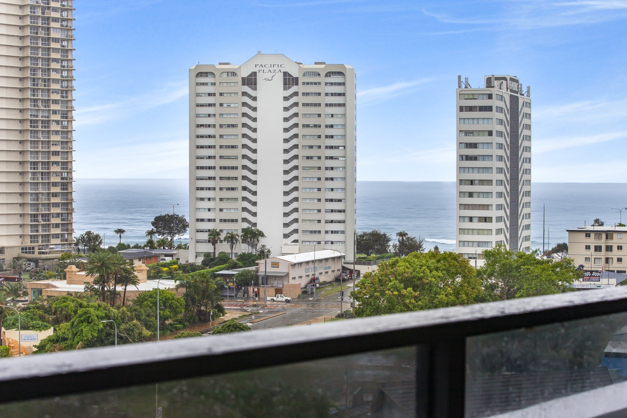 Ocean View 2-Bed with Pool, Sauna,