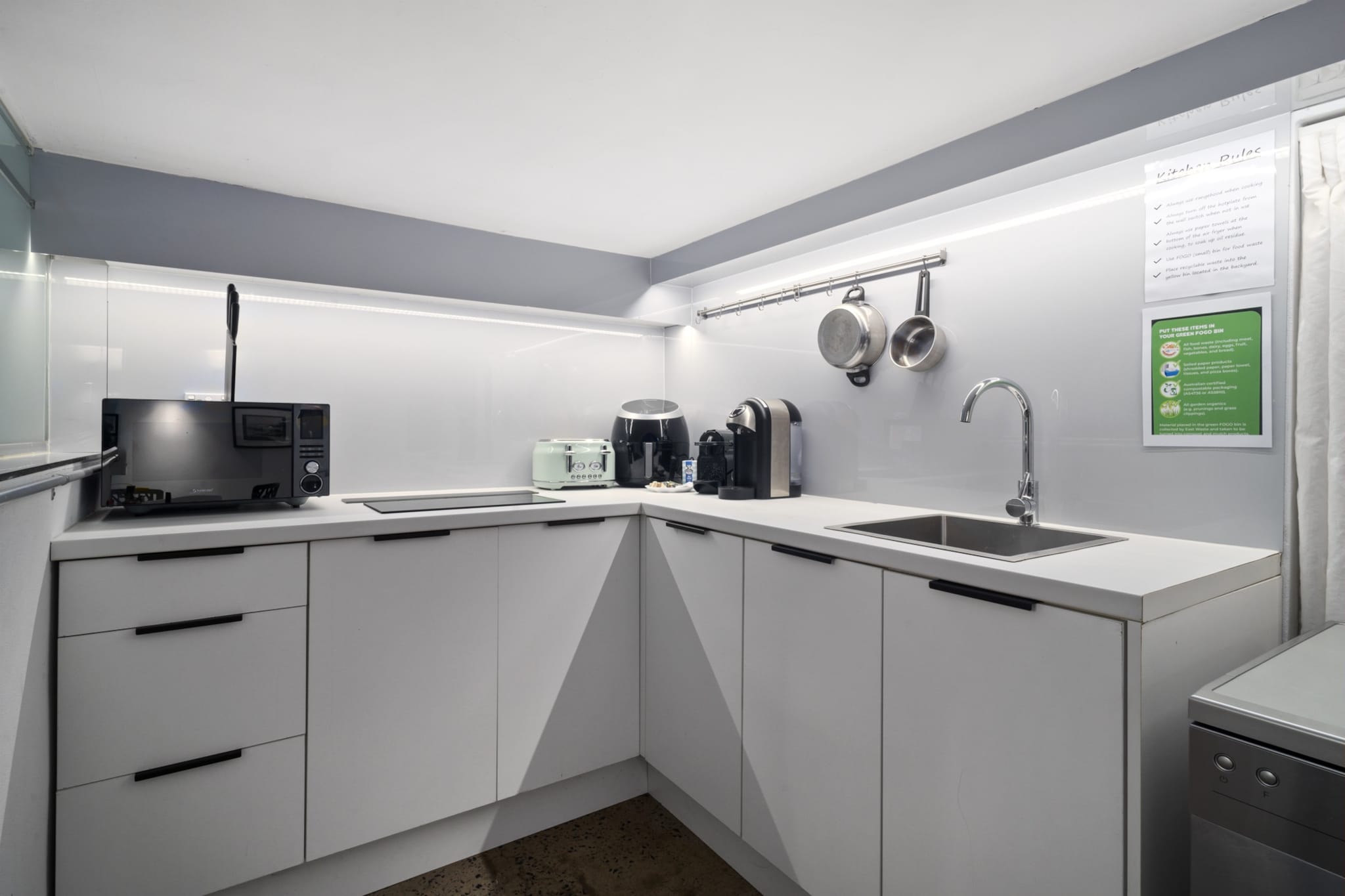 Surfie Pad 10 min walk to Beach and Dining