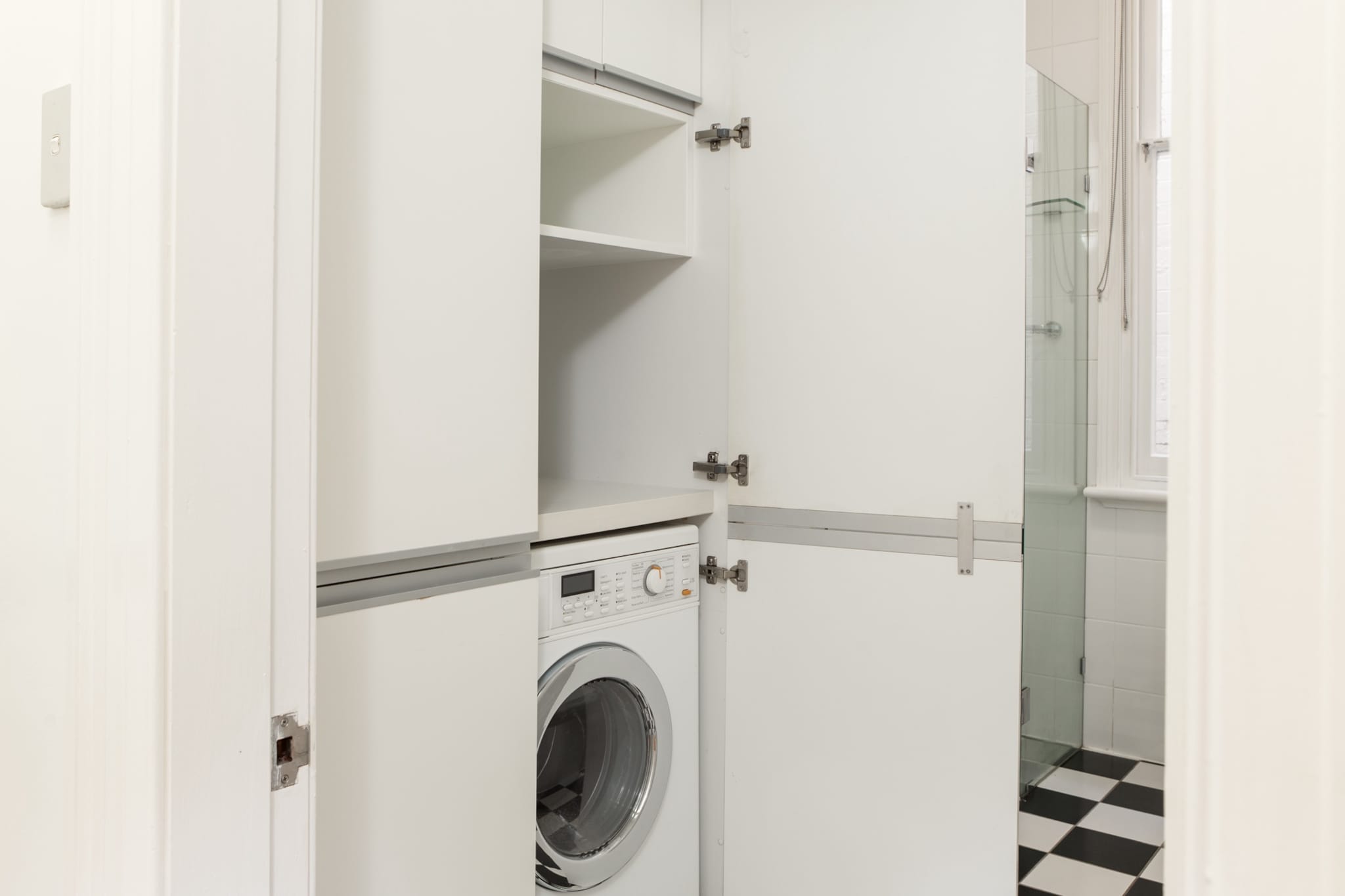 Located in one of Sydney’s best suburbs, only metres from the lively Glebe point road, this all-inclusive studio apartment is perfect for solo travellers or a couple looking to experience the best of Sydney. Enjoy the comforts of this pad that boasts leafy, inner city living with easy access to all of Sydney’s hotspots. Complete with a fully equipped kitchen, dishwasher, and free wifi, you’ll have everything you’ll need for a long or short stay.
The space
Recognised as one of the finest apartment buildings Glebe, "Ravenscourt" exudes rarity, superb architectural design and is remarkable by nature. Fully furnished and close to all necessities, this bright apartment features a versatile floorplan, quality appliances and has everything needed for a home-away-from-home experience.
 
General
- Contemporary styling and furniture
- Bright open living spaces
- Vanity/study desk
- Wi-Fi is provided
- Self check-in
 
Kitchen/dining
- Electric cooktop
- Modern stainless-steel appliances
- Kettle, toaster, oven, microwave and dishwasher
- Well-stocked with utensils for cooking own meals
 
Bedroom/living/dining area
- Double size bed with quality sheets
- Bright open space with large windows
- Comfortable and spacious lounge and dining setting for two
- Flat-screen LCD TV
 
Bathroom
- Spacious bathroom with toiletries and towels provided
- Travel essentials and hairdryer provided
- Beautiful and clean walk in shower
- Washer and dryer
Local area description
Glebe is a central district with a laid-back, intellectual feel and atmospheric heritage buildings. Bookshops and galleries draw students from the nearby University of Sydney, while Saturday’s Glebe Markets attract deal-hunters seeking vintage finds. Ethnic eateries, eclectic cafes and pubs define bustling Glebe Point Road. Dog walkers and cyclists hit the paved Glebe Foreshore Walk for views of the Anzac Bridge.
House rules
You are staying in a friendly and peaceful neighbourhood and we kindly ask you to respect the community and your surrounding neighbours. The following strict House Rules apply:
- No loud noise between 10 pm and 8 am
- No parties or antisocial behaviour
- No additional people are to access the property without our prior approval
- No pets are allowed in the property without approval
- No smoking is allowed at any times
- If you break something, please let us know
 
- To help protect all floor coverings do not wear any shoes inside the property
 
Please be aware that excessive noise such as amplified music, vocals or screaming or anti-social behaviour in the property or common areas can cause neighbours to complain to us, the Building Manager, Council Rangers or Police.
 
IMPORTANT: Any breach of the House Rules may lead to a $500 fine plus compensation for any cost/damage created and immediate eviction of the property.
 
Finally, when checking out, we kindly ask you for the following:
- Please leave all beds unmade
- Please clean up your dishes and put them away
- In case you have rearranged furniture, please put it back to the original location
- Please take out the rubbish and remember to use the right bins
- Please ensure all appliances, A/C and lights are off and doors and windows are closed
Interaction with guests
Welcome to MadeComfy! Our local team curates stays in exceptional Australian & New Zealand properties, ensuring style, comfort, and prime locations for discerning guests. We prioritise your needs to provide a memorable home-away-from-home experience. Explore our digital guidebooks for local recommendations, and don't hesitate to contact us throughout your stay. We're here to ensure your comfort – enjoy your stay with MadeComfy.
Notes
For your comfort, this property is prepared with professional-grade hotel-style linen, including a three-sheet setup, ensuring a fresh and hygienic sleep experience.
 
Extra Services:
- Early check-in: Our standard check-in is at 3 pm. To guarantee early access to the property we suggest booking the night before if available. Otherwise, early check-in is subject to availability from the night before at an additional cost.
- Late check-out: Our standard check-out is at 10 am. To guarantee a later check-out of the property we suggest booking an additional night if available. Otherwise, a late check-out is subject to availability from the night before to an additional cost.
- Baggage: For security reasons, we are unable to receive or to keep unattended baggage before check-in or after check-out
- We provide a small welcome amenity pack to get your stay started
- This booking is protected with coverage for lost baggage and emergency medical expenses, provided by Travel Support with claim upto 500 AUD (T&C Applies). For more details reach out to Guest Support team post booking.
Access description
You’ll have access to the entire property when you stay here, so it will feel like your own home.
- The keys will be left in a lockbox onsite. We will send you the access code 3 days prior to your arrival.
Getting around
We highly recommend using ride-sharing services.
 
Check out the TripGo app for transport timetables.
 
Points of Interest
- Glebe market 1.3 Km, three-minutes drive
- Broadway shopping centre 2.0 Km, five-minutes drive
- Sydney Fish market 1.7 Km, three-minutes drive
- Chinatown, Darling Harbour 2.9 Km, eight-minutes drive
- Circular Quay, Opera House 7.1 Km, 15-minutes drive
 
Beach Access
- Bondi beach 14 Km, 20-minutes drive
 
Airport Access
- Sydney Airport 11.2 Km, 19-minutes drive