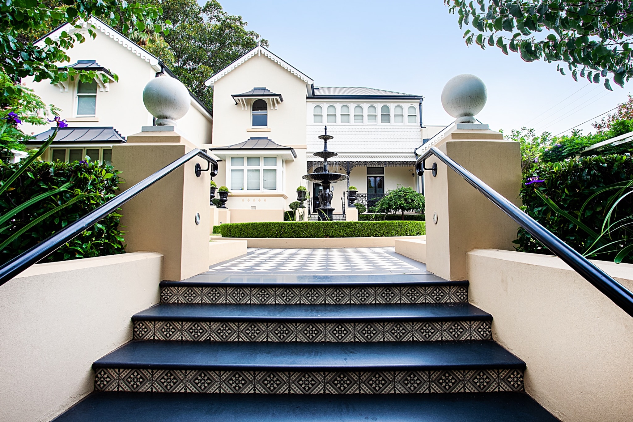 Art Deco Designer Studio in Lewisham