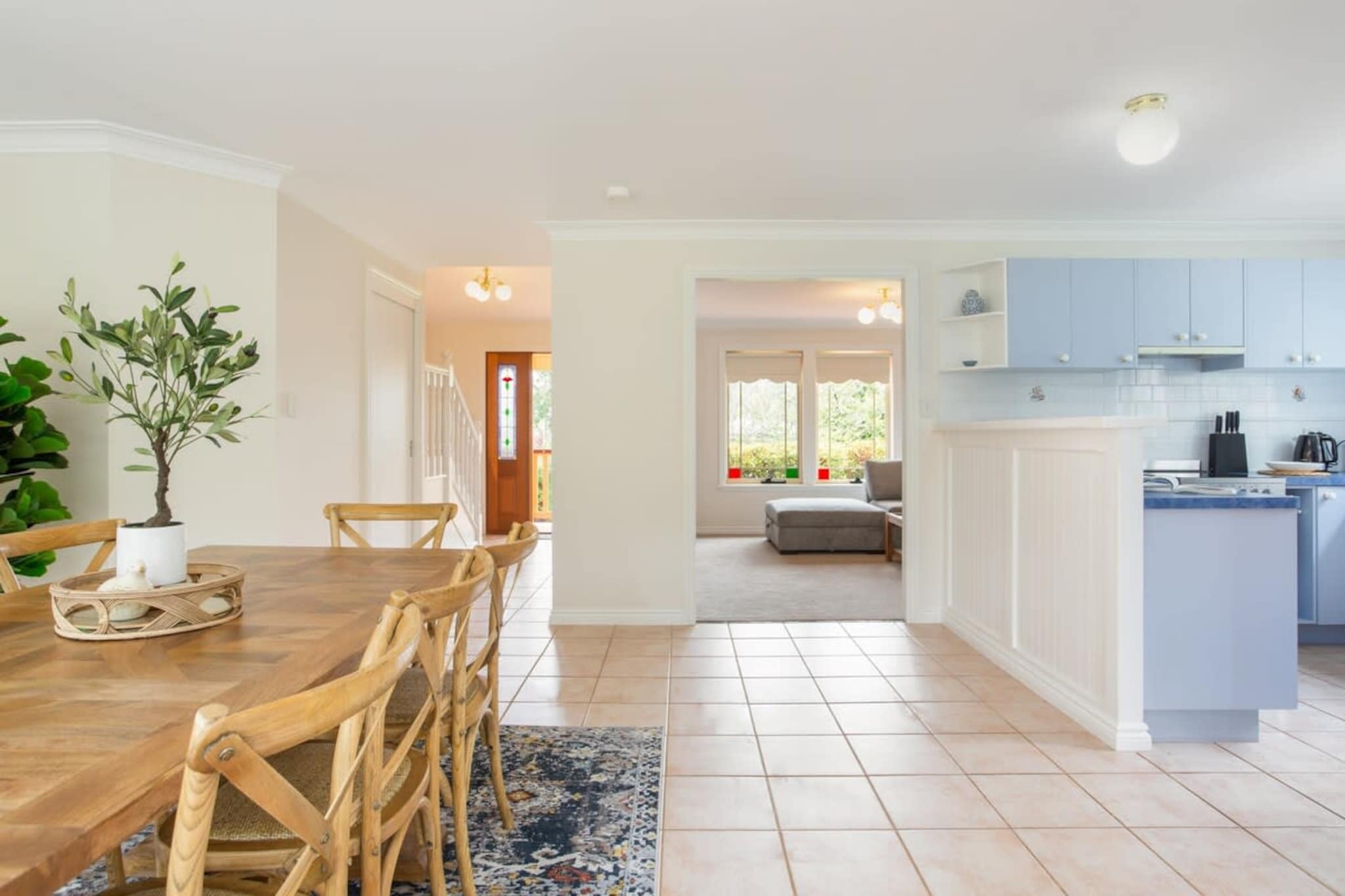 Bed Linen, Hot Water, Internet Access DSL, Wardrobe, Living room(TV, dining table, seating area), Kitchen(stove, electric kettle, toaster, coffee machine, oven, microwave, dishwasher, fridge), bedroom(double king size bed), bedroom(Queen Bed), bedroom(bunk bed), bathroom(tumble dryer, washbasin, toilet, washing machine, iron, hairdryer, Towels/Sheets (Incl.), shampoo, body soap, Essentials, Conditioner, Shower gel), First Aid, Play area, fireplace, bath tub, Carbon monoxide detector, Long term stays allowed, Mountain, Room-darkening shades, Wine glasses