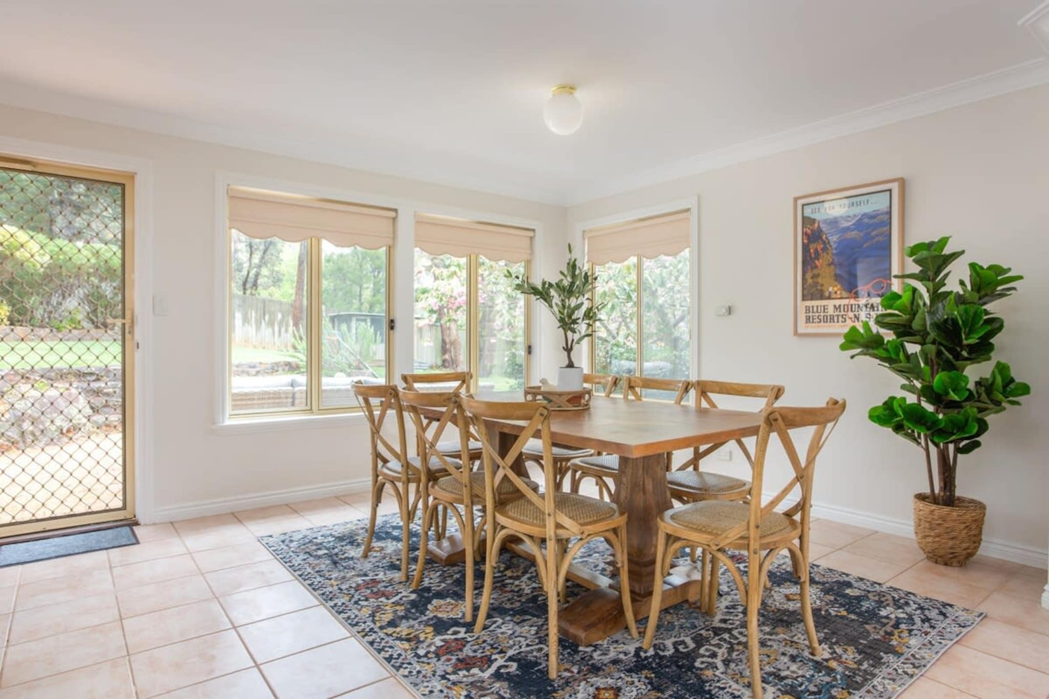 Stunning Katoomba Home with Lush Garden&Playground