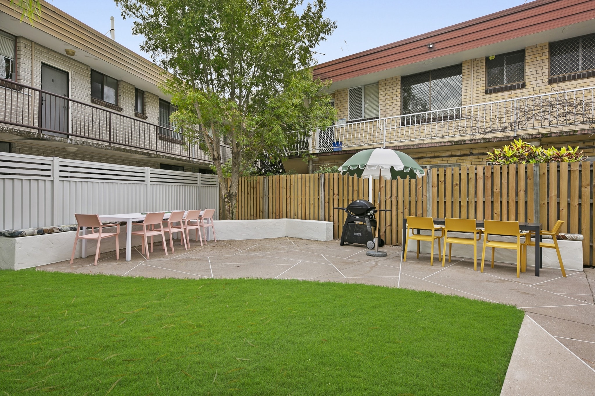 Unwind in this spacious 3-bedroom townhouse in the heart of Surfers Paradise. Featuring a shared courtyard with a BBQ, an open-plan living area, and a fully equipped kitchen, this home is perfect for families or groups. Enjoy split-system air conditioning, garage parking, and Wi-Fi access. Located near shops, restaurants, and public transport, this stylish retreat offers the best of the Gold Coast.
This beautifully designed 3-bedroom townhouse offers a comfortable and relaxing retreat. The open-plan living and dining area features a cosy lounge with seating for three and a Smart TV for entertainment. A fully equipped kitchen with an induction stovetop, electric oven, and modern appliances makes home-cooked meals effortless. Upstairs, each bedroom is designed for restful sleep, including two with king-sized beds and a third with a bunk bed (double below, single above). The master bedroom boasts an en-suite for added privacy. A ducted air-conditioning system throughout ensures year-round comfort. Step outside to a shared courtyard with outdoor furniture, perfect for enjoying a morning coffee or evening BBQ. Guests also have access to a shared garden space. With garage and driveway parking, this home is both convenient and inviting, making it an excellent choice for your Gold Coast getaway.
 
Living Room
-Couch seats 3 people
-TV with Free-to-Air and streaming services (guests to use their own credentials)
 
Kitchen & Dining Area
-Fully equipped with cutlery and utensils
-Oven and induction stovetop
-Dining area seats 8
 
Bathroom & Laundry
-Laundry room available with washer and dryer
-Travel essentials, towels, and hairdryer provided
 
Amenity Notes
-On-site parking: Driveway + single garage (height 2.2m)
-Split system A/C in downstairs living room
-Ducted A/C (heating + cooling) in upstairs bedrooms
-Wi-Fi is available
-Large shared back courtyard and BBQ area
Local area description
Located in the heart of Surfers Paradise, this townhouse is just minutes from vibrant beaches, restaurants, and shopping precincts. Enjoy the excitement of Cavill Avenue, relax at Budds Beach, or take a stroll through HOTA, Home of the Arts. The area offers a mix of entertainment, nightlife, and family-friendly attractions, making it an ideal Gold Coast getaway.