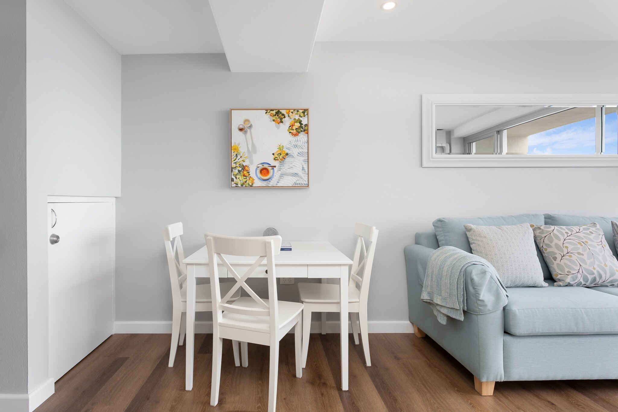 Modern Manly Apartment with Stunning Views, Pool