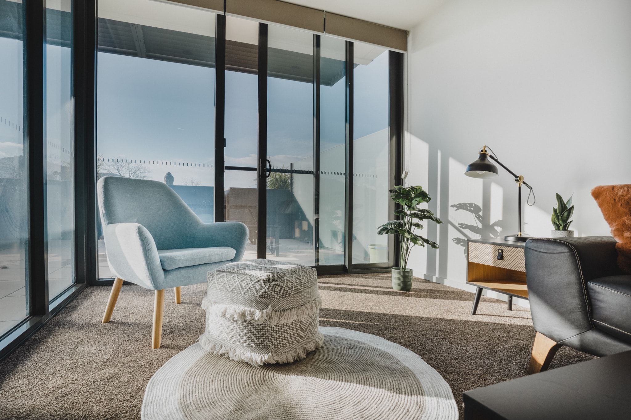 Central 1-Bed with Balcony, Rooftop BBQ & Parking