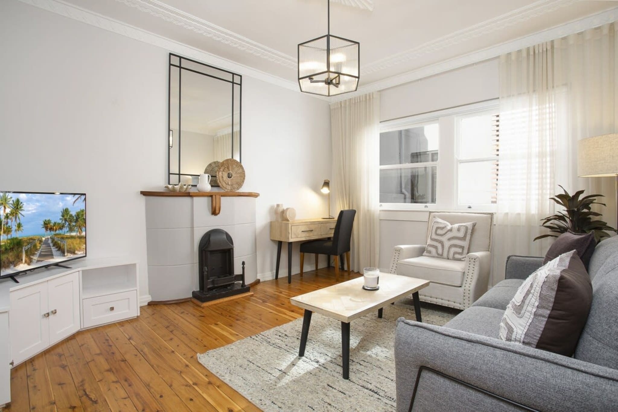 Coastal Living Just Metres From Coogee Beach