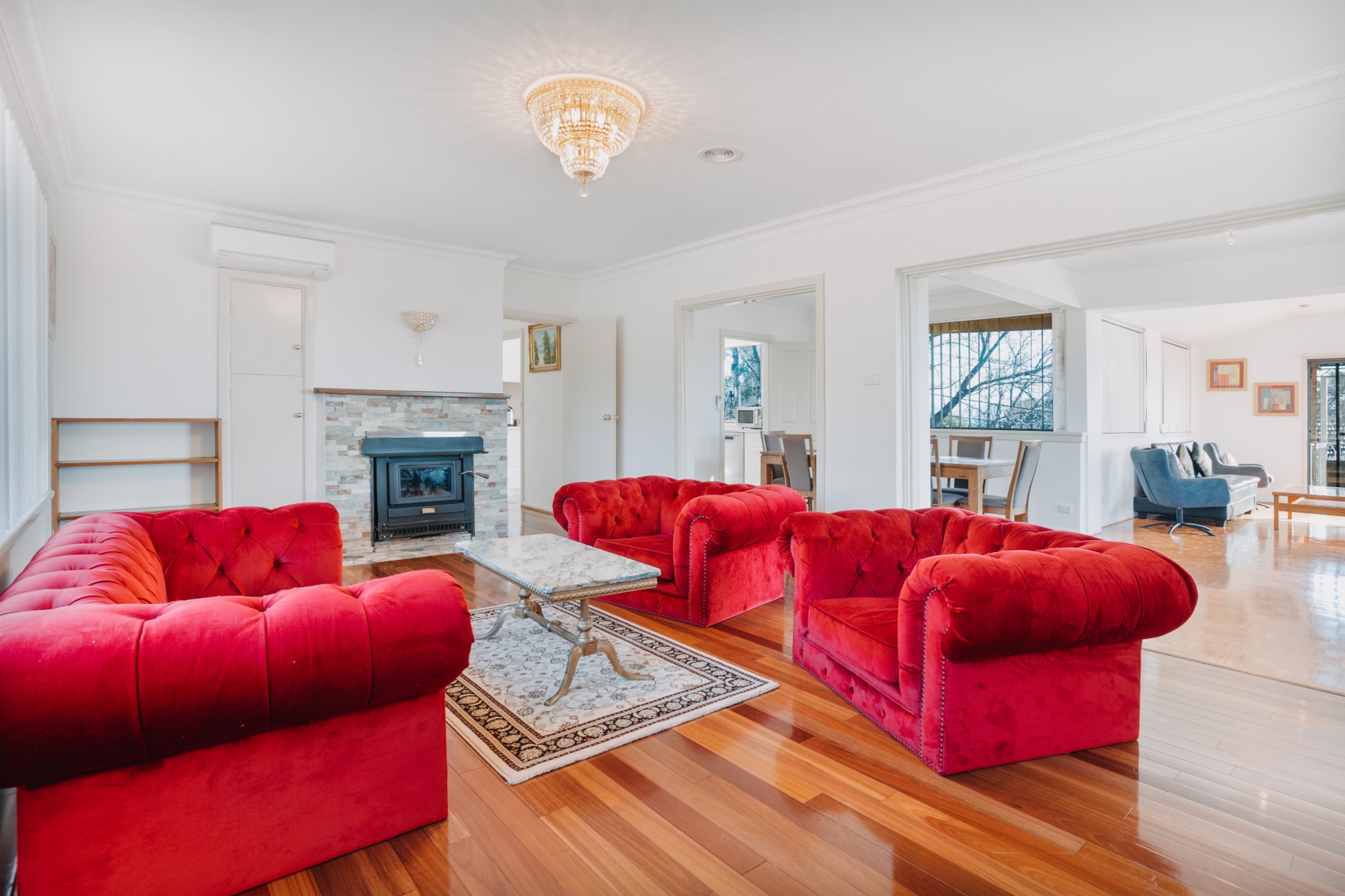 Restful Canberra Retreat in Spacious Terrace Home