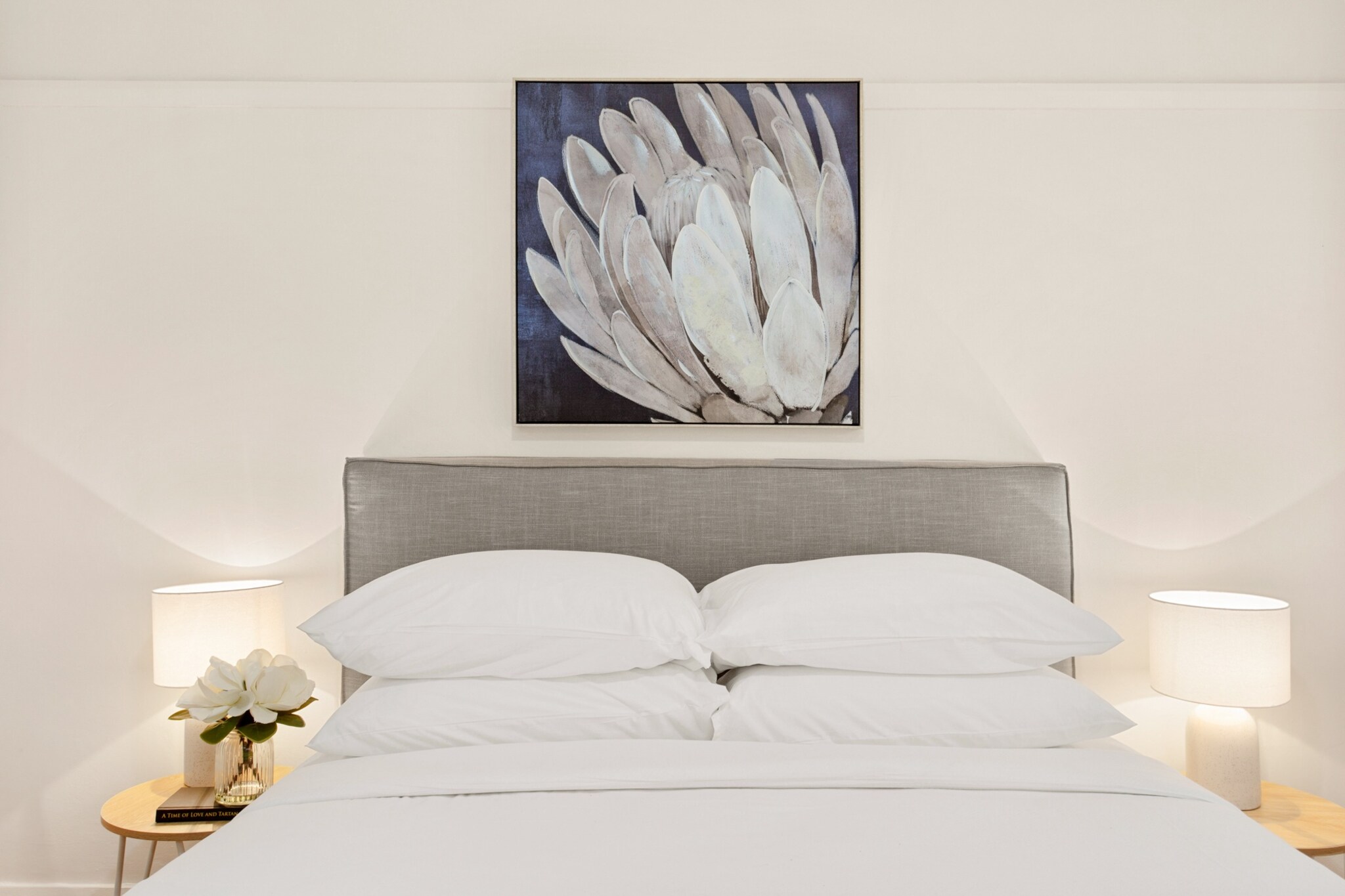 Blending understated Art Deco charm with modern comforts, this beautiful apartment is the ultimate spot to experience Sydney coastal living. You’ll be within moments of every imaginable Eastern suburb hotspot – beaches, restaurants, shops, nightlife, and key landmarks such as the Bondi and Coogee Walk. Perfect for holiday or work-related trips, you’ll have everything you may need for long or short stays.
The space
Situated conveniently located close to multiple attractions and amenities, this home has everything you need for a comfortable stay.
 
General
- Entire 2 bedroom Apartment with 1 bathroom
- Portable heaters and fans are available
- Communal laundry room with washer and dryer
- WI-FI
- Coogee Beach is a 7 min walk
 
Bedroom
- Bedroom 1: Queen Bed
- Bedroom 2: Double bed
 
Bathroom
- Updated bathroom with shower
- Travel essentials, towels and hairdryer provided
 
Kitchen
- Fully equipped cutlery and cooking utensils
- Toaster, coffee machine and microwave available
- Oven and gas stovetop
 
Living Room
- TV with access to digital streaming platforms only
- Dining table for 4
 
Points of Interest
- Coogee Beach is a 7 min walk
- Coogee restaurants and nightlife are at your doorstep
- Bondi Junction Westfield is a 10 min drive
- Gordons Bay, Clovelly beach are a 5 min drive
- Maroubra, Bronte Beaches are 10 min away