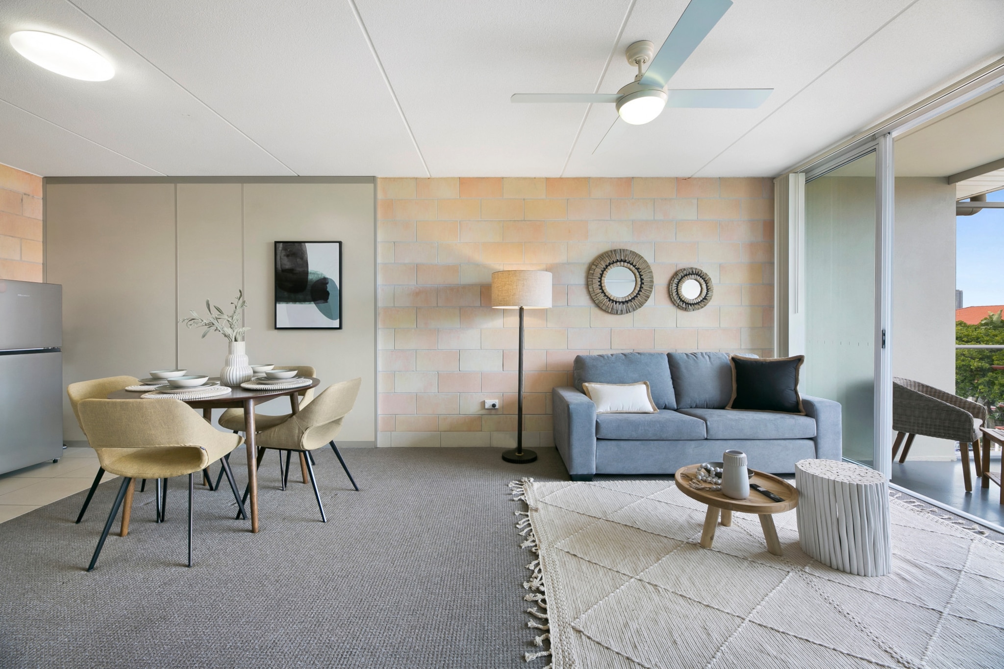 Sleek Apartment with Pool and Rooftop Terrace