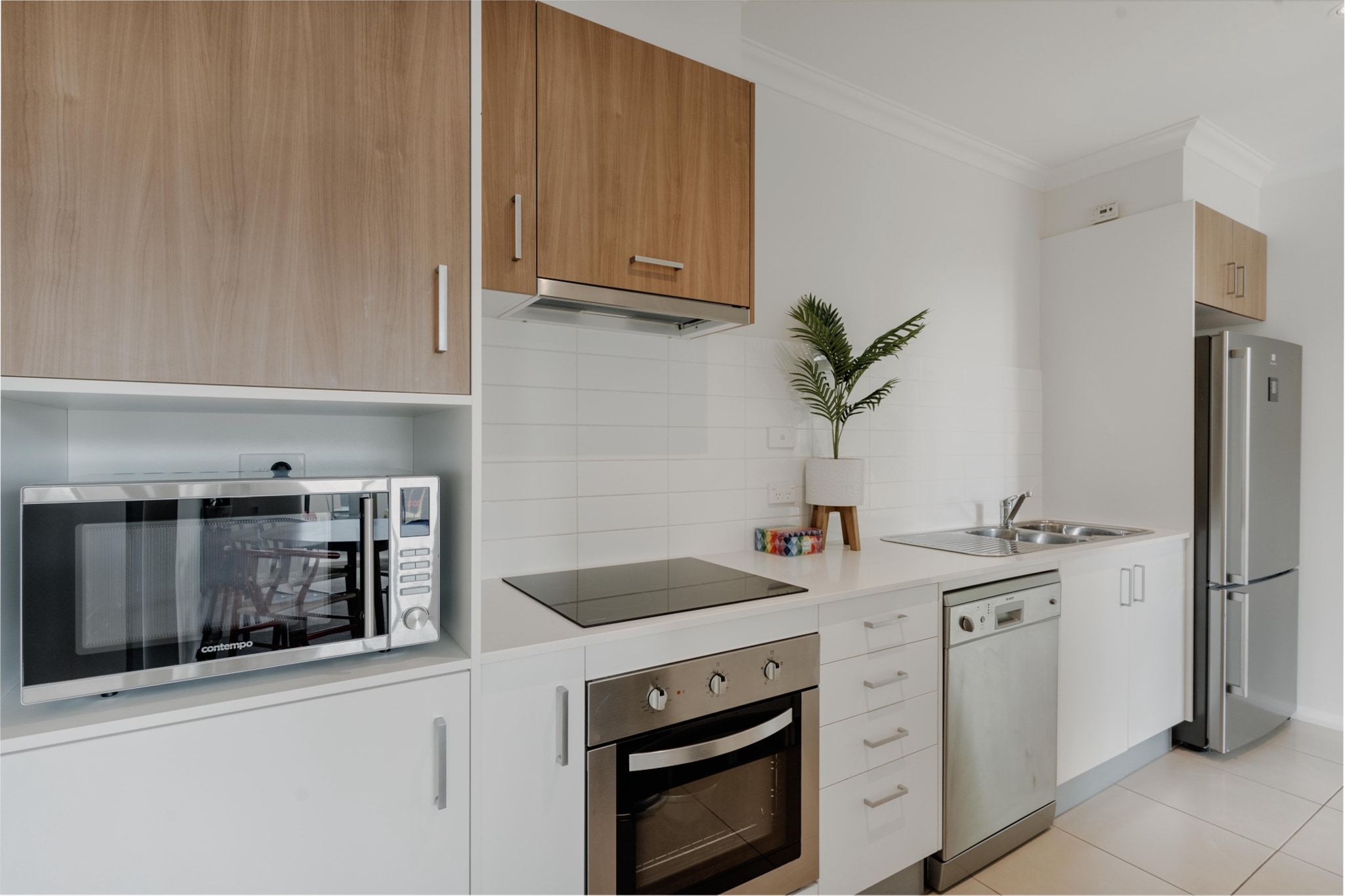 Peaceful 1-Bed Apartment Close to Lonsdale St