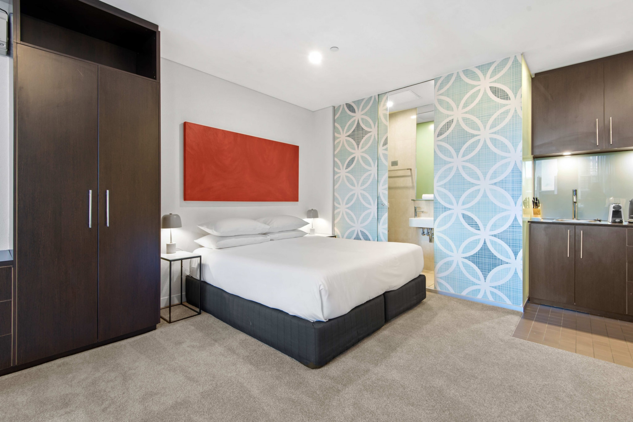 Charming 1-Bed Central Studio Apartment