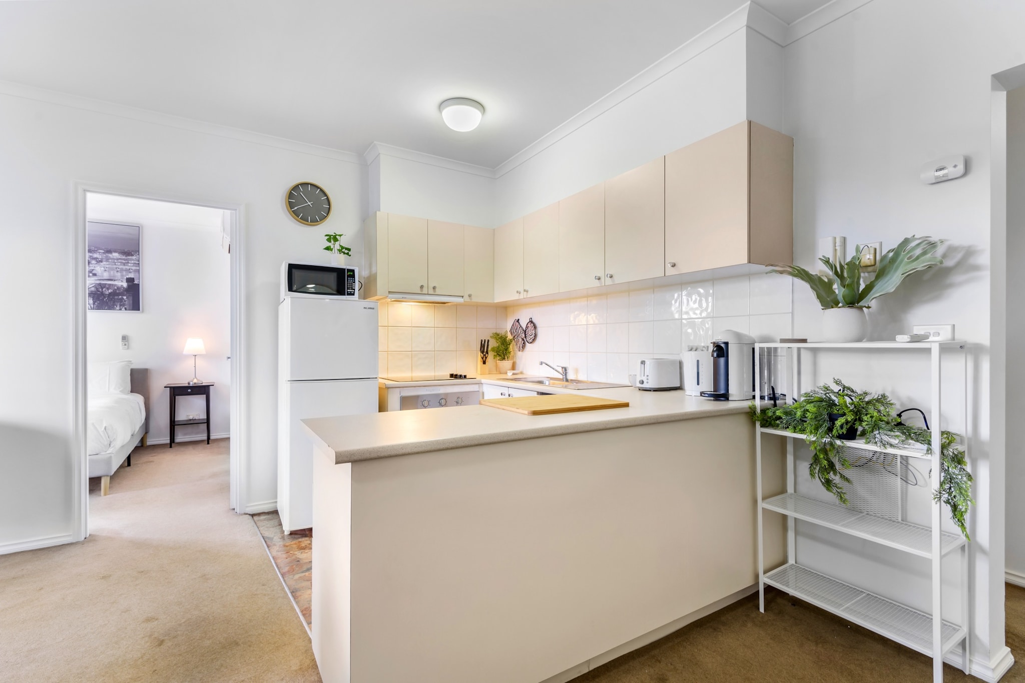 Chic 2-Bed Apartment near Albert Park