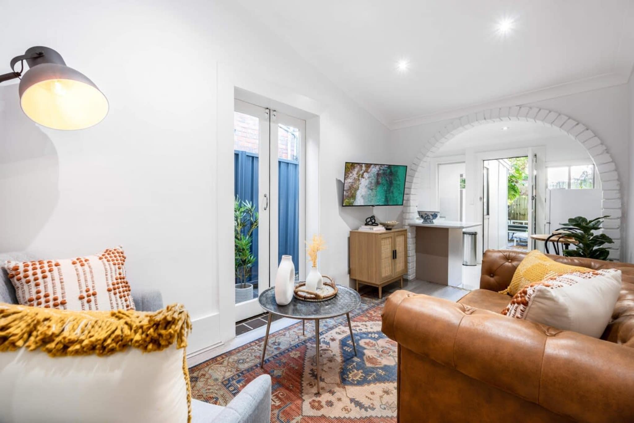 Contemporary 2-Bed House in Trendy Enmore