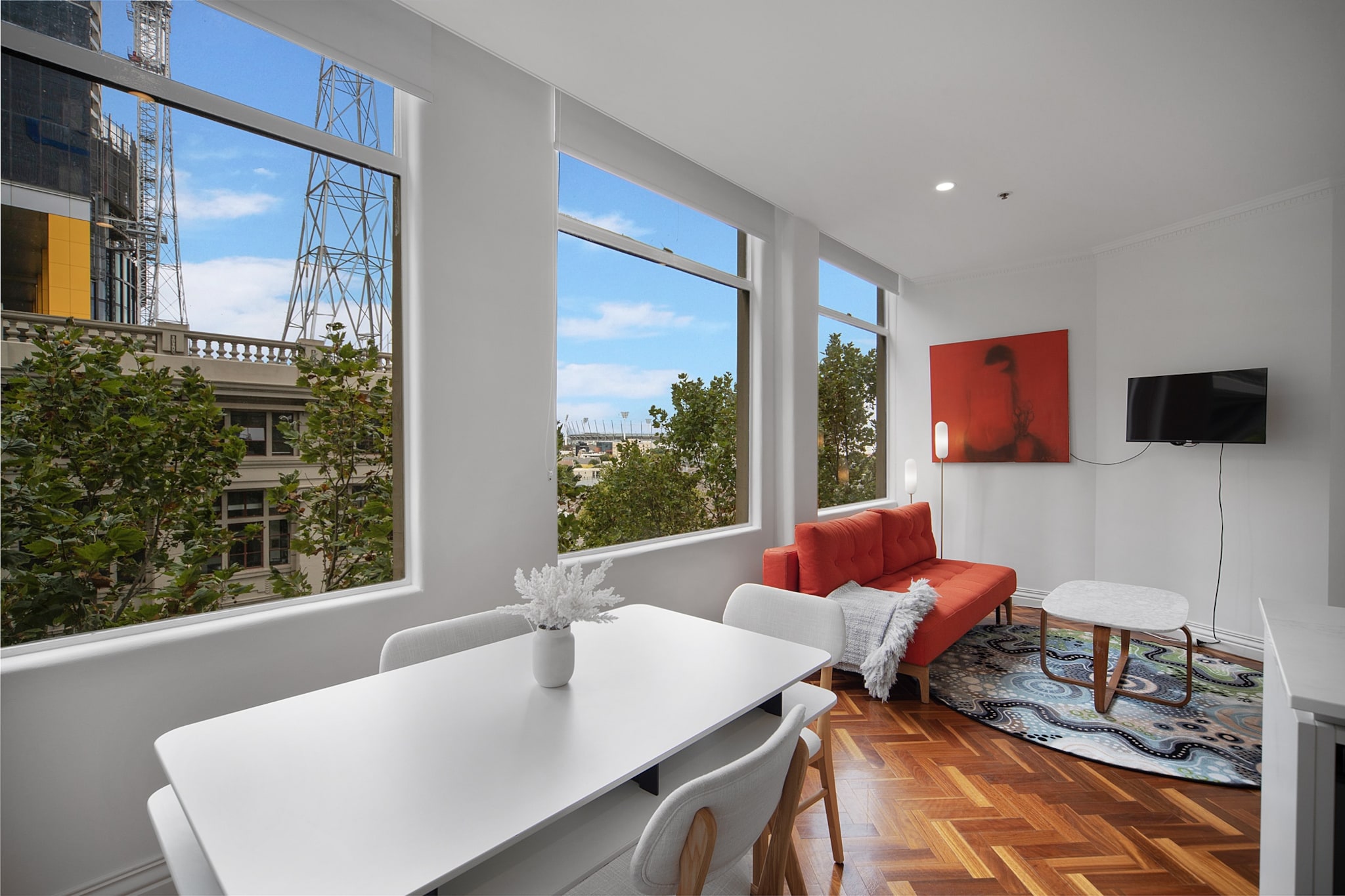 Chic 1-Bed Apartment In the Heart of Melbourne