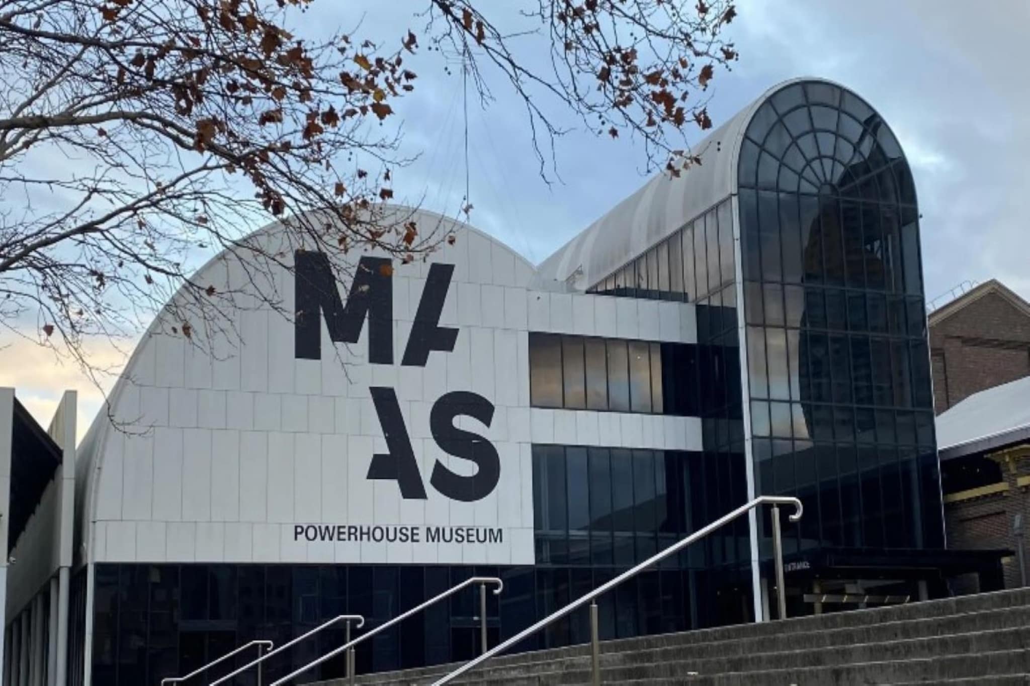 Stylish Inner City 2-Bed Unit by Fig Lane Park