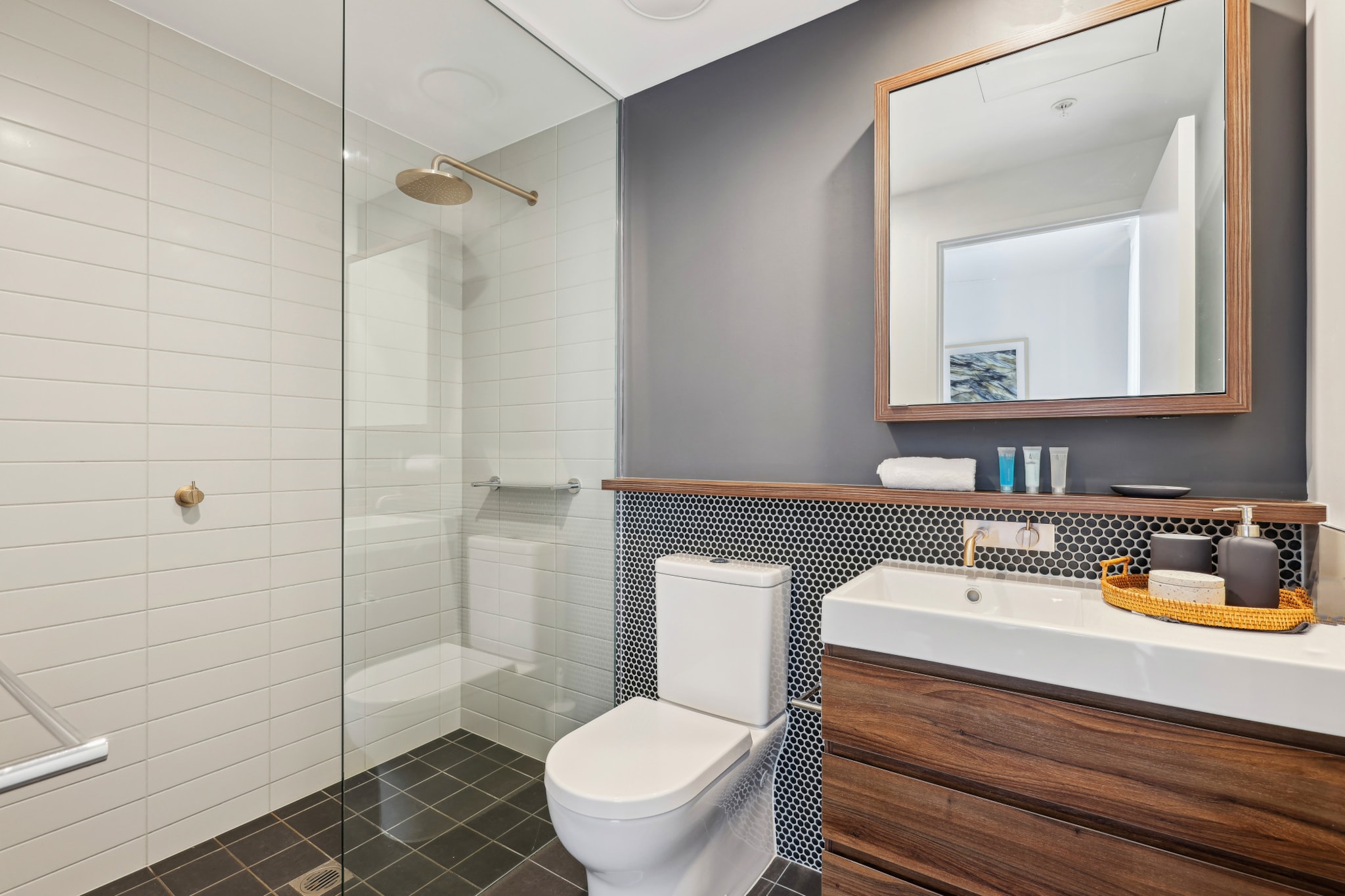 This distinctive apartment, just moments from several of Brisbane's iconic landmarks, including the Gallery of Modern Art, Queensland Museum, and the State Library, delivers sophistication, convenience, and exceptional building amenities. Boasting luminous interiors, contemporary furnishings, and the seamless convenience of self-check-in, indulge in Brisbane's liveliness by choosing this stylish retreat for your upcoming city getaway.
The space
In an unbeatable location, this South Brisbane apartment fulfils its promises of sophistication with its bright interiors, wooden floors and fixtures, outdoor seating, and elegant furnishings. With features like air conditioning, on-site parking, and a seamless open-plan layout, unwind in the inviting living room, prepare meals in the modern kitchen, or engage in leisurely conversations on the balcony that overlooks the CBD and the Brisbane River. The bedrooms are comfortable, and the bathrooms are stylish. Situated minutes away from the State Library, the Gallery of Modern Art, the Australian Cinematèque, Queensland Museum, Queensland Theatre, as well as various dining spots, cafes, bars, and transport hubs, this property also boasts a communal rooftop space with lounge areas, BBQ, al fresco dining, and a luxurious swimming pool that sees the city skyline and the river from above.
 
Living room
- Couch sits 4 people
- TV with open air channels and Netflix (available using guest's credentials)
 
Kitchen & Dining Area
- Fully equipped with utensils and cutlery
- Oven and gas stovetop
- Dining area sits 4 people
 
Bathroom & Laundry
- Laundry room available with washer and dryer
- Travel essentials, towels and hairdryer provided
 
Amenity Notes
- Ducted A/C (heating + cooling) throughout
- Ceiling fans in bedrooms
- Wi-Fi is available
- Parking available for a medium vehicle (up to 2.3m)
- Undercover balcony overlooking the CBD & Brisbane River
- Amenity access: communal deck, bbq area, rooftop swimming pool
- Self check-in
House rules
You are staying in a friendly and peaceful neighbourhood and we kindly ask you to respect the community and your surrounding neighbours. The following strict House Rules apply:
- No loud noise between 10 pm and 8 am
- No parties or antisocial behaviour
- No additional people are to access the property without our prior approval
- No pets are allowed in the property without approval
- No smoking is allowed at any times
- If you break something, please let us know
- To help protect all floor coverings, do not wear any shoes inside the property
 
Please be aware that excessive noise such as amplified music, vocals or screaming or anti-social behaviour in the property or common areas can cause neighbours to complain to us, the Building Manager, Council Rangers or Police.
 
IMPORTANT:
- Any breach of the House Rules may lead to a $500 fine plus compensation for any cost/damage created and immediate eviction of the property without refund.
- Pets are available on request unless the property states it is pet friendly. Any stays with pets will incur an additional cleaning fee of $200.
 
Finally, when checking out, we kindly ask you for the following:
- Please leave all beds unmade
- Please clean up your dishes and put them away
- In case you have rearranged furniture, please put it back to the original location
- Please take out the rubbish and remember to use the right bins
- Please ensure all appliances, A/C and lights are off and doors and windows are closed.
- Please check your accommodation thoroughly before departing to avoid any unintentional items left behind.
 
We are not liable for any items left behind after your stay. In the rare event that a guest reports a missing item, we will make every effort to locate it for you, but we cannot guarantee its retrieval. If the item is found, we will gladly assist in arranging its return to an address within Australia, subject to postage and service fees.
Interaction with guests
Welcome to MadeComfy! Our local team curates stays in exceptional Australian & New Zealand properties, ensuring style, comfort, and prime locations for discerning guests. We prioritise your needs to provide a memorable home-away-from-home experience. Explore our digital guidebooks for local recommendations, and don't hesitate to contact us throughout your stay. We're here to ensure your comfort – enjoy your stay with MadeComfy.
Notes
For your comfort, this property is prepared with professional-grade hotel-style linen, including a three-sheet setup, ensuring a fresh and hygienic sleep experience.
 
Extra Services:
- Early check-in: Our standard check-in is at 3 pm. To guarantee early access to the property we suggest booking the night before if available. Otherwise, early check-in is subject to availability from the night before at an additional cost.
- Late check-out: Our standard check-out is at 10 am. To guarantee a later check-out of the property we suggest booking an additional night if available. Otherwise, a late check-out is subject to availability from the night before to an additional cost.
- Baggage: For security reasons, we are unable to receive or to keep unattended baggage before check-in or after check-out
- We provide a small welcome amenity pack to get your stay started
- This booking is protected with coverage for lost baggage and emergency medical expenses, provided by Travel Support with claim upto 500 AUD (T&C Applies). For more details reach out to Guest Support team post booking.
Access description
- The key collection is located offsite. Further details will be provided 3 days before check-in if your booking is successfully reserved.
Getting around
Public transport
The closest bus stop is located 230 m away from the property on Stanley St at Gallery of Modern Art. Please visit Translink's website for more information.
 
Getting There
The property is located 16 km away from Gold Coast Airport.
By car, the journey will take around 20 minutes. By public transportation, the journey will take around 50 minutes.
