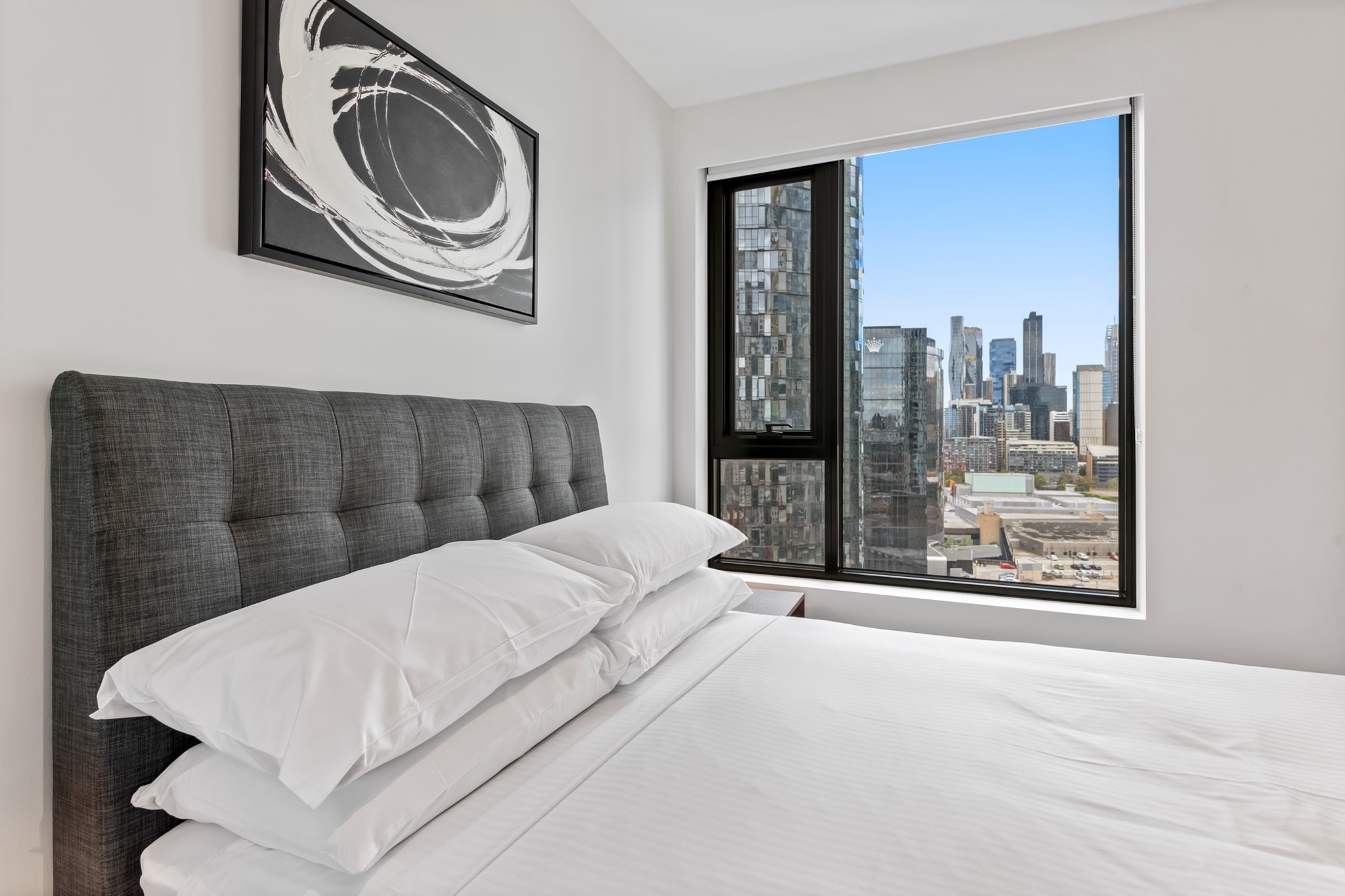 2-Bed Inner-City Pad with Pool,