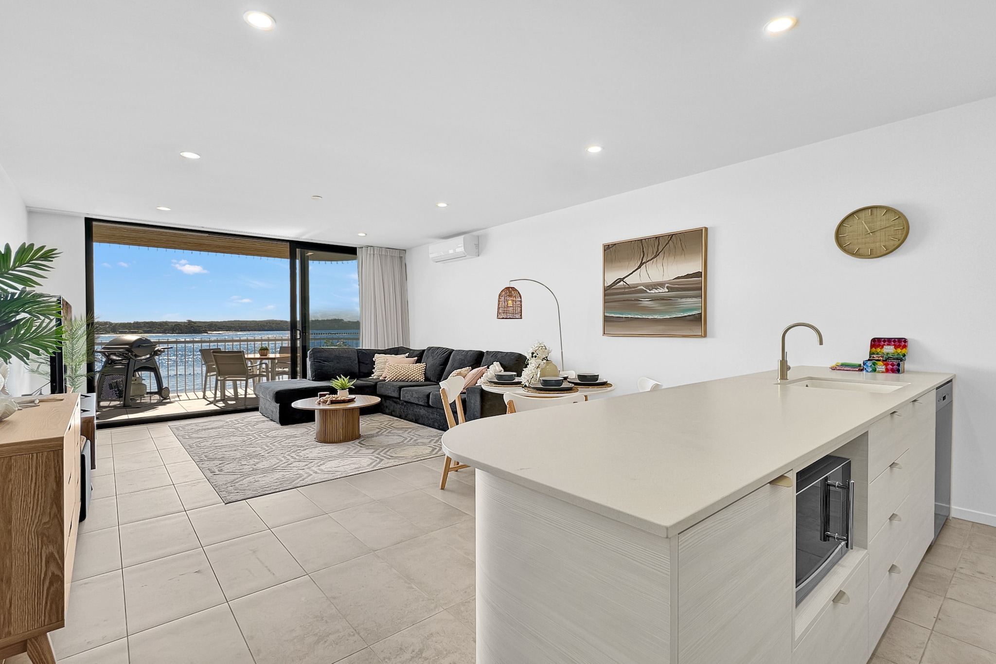 Modern 1-Bedroom Apt with Sweeping Water Views