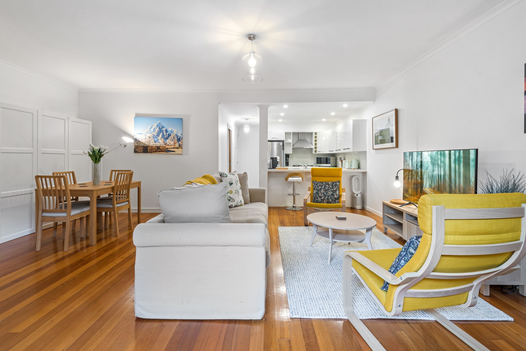 Perfect 2-Bed Inner-City Home with Pool & BBQ Area