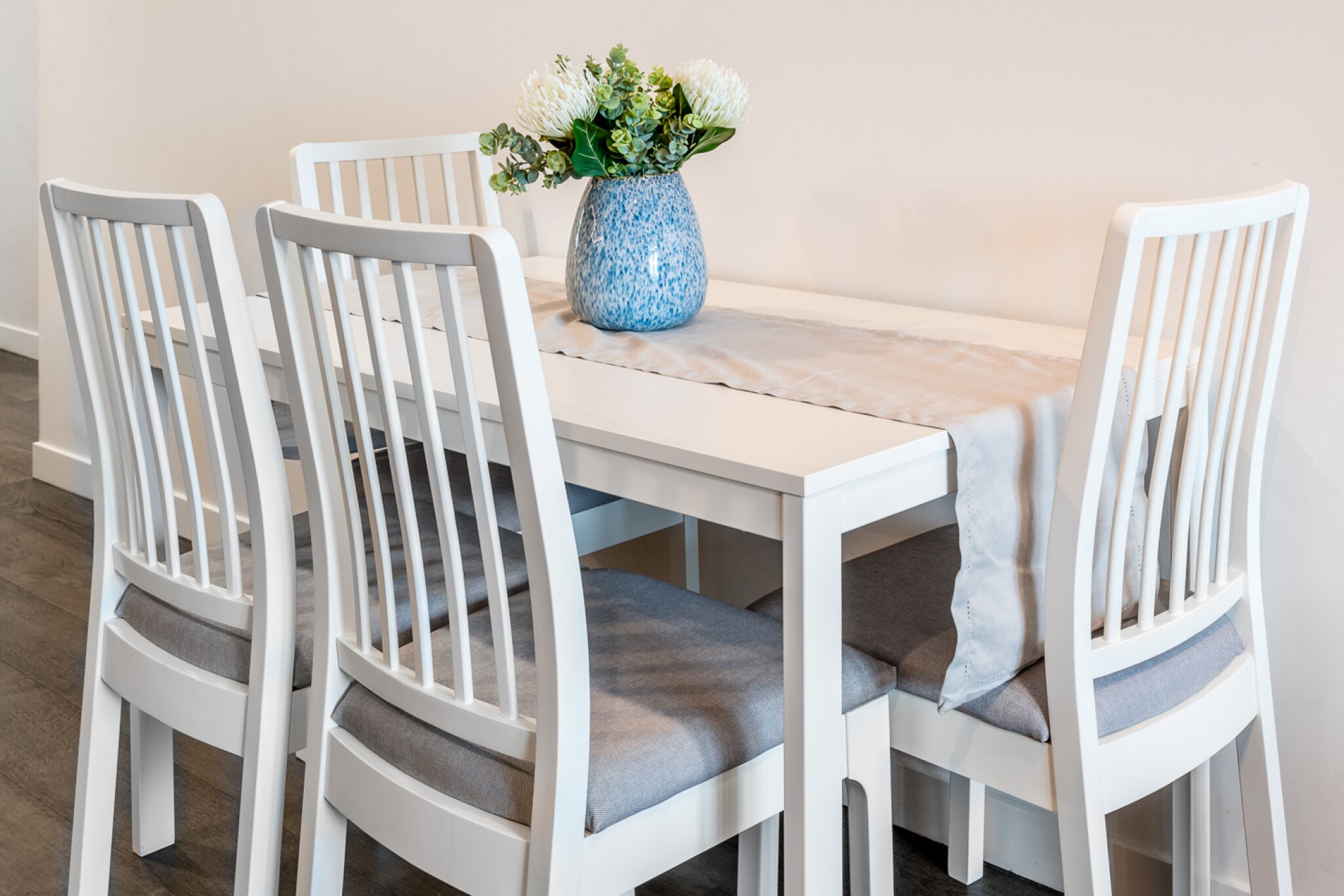 Bed Linen, Elevator, Hot Water, Internet Access DSL, Wardrobe, Living room(TV, seating area, air conditioning), Kitchen(stove, electric kettle, toaster, oven, microwave, dishwasher, fridge, dishes and cutlery), bedroom(Queen Bed), bedroom(Queen Bed), bathroom(shower, washbasin, toilet, hairdryer, Towels incl., Essentials), bathroom(shower, washbasin, toilet, hairdryer, Towels incl., Essentials), First Aid, Play area, washing machine, balcony or terrace, heating, swimming pool, private outdoor pool, iron, Carbon monoxide detector, Long term stays allowed, Room-darkening shades, Town, Wine glasses