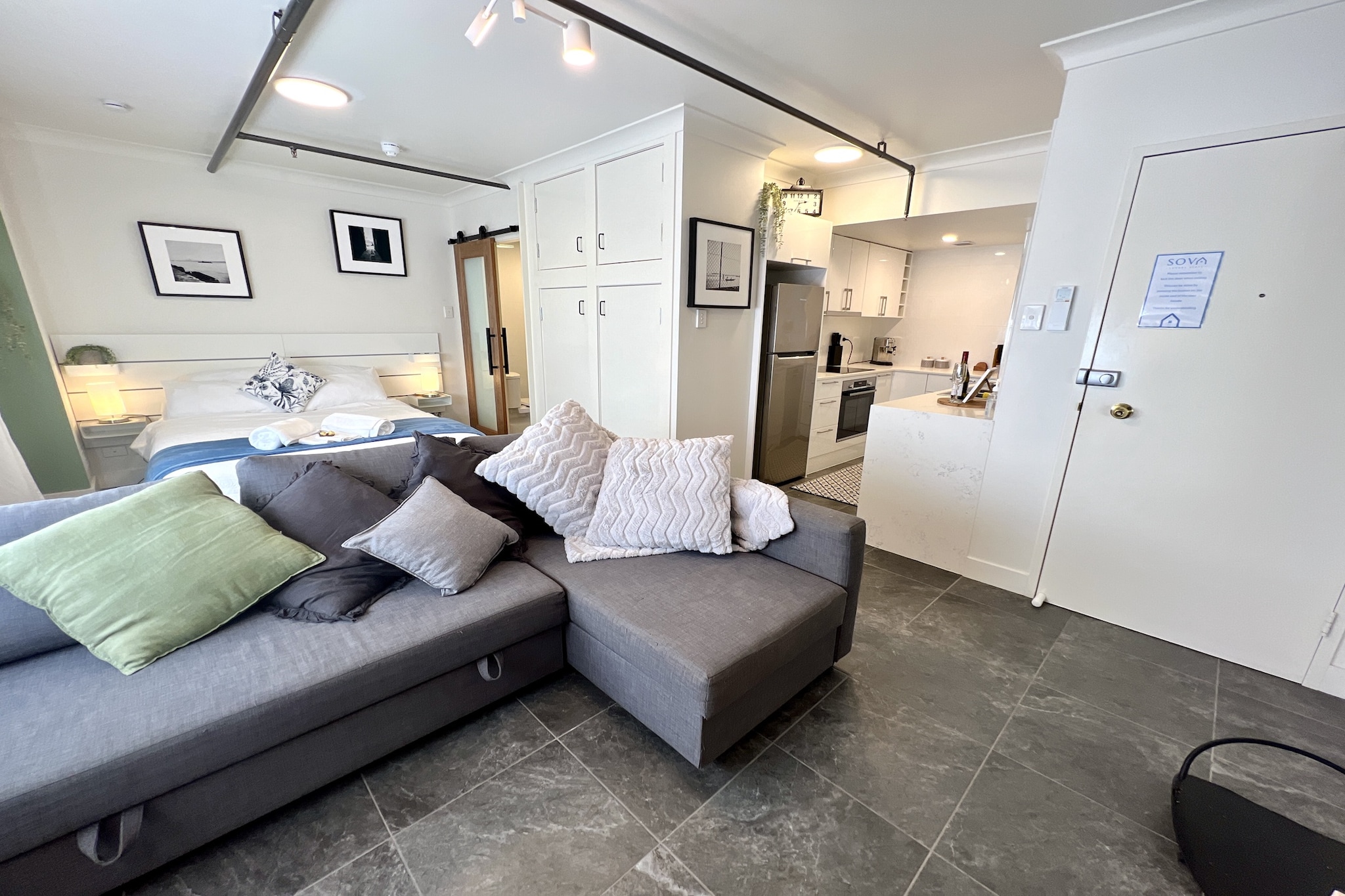 Stylish Studio in the Heart of the City