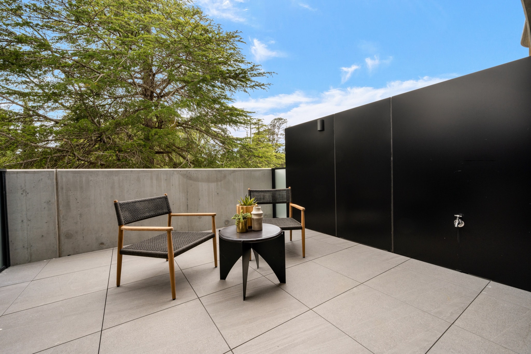 This immaculate studio, crafted for elegance and comfort, is perfect for ACT visitors, whether for business or leisure. Its contemporary interiors and large windows offer a welcoming atmosphere. Close to parks, top restaurants, and public transport, it includes air conditioning, onsite parking, and is just a 7-minute drive to the CBD, ideal for your ACT stay.
The space
This beautifully crafted king-sized studio apartment seamlessly blends comfort and practicality. It features a chic, compact kitchen and a pristine, contemporary bathroom. The airy layout boasts expansive sliding doors leading to a communal balcony with BBQ facilities, dining area, and breath-taking vistas. Conveniently situated, it offers quick access to parks, dining spots, shops, and transportation. Additional perks include air conditioning, laundry services, and onsite parking. With self-check-in option, guests can enjoy a hassle-free stay in this impeccable residence.
Living Space
- Couch sits 2 people
- TV with free air channels & streaming available (guests to use own credentials)
Kitchen & Dining Area
- Fully equipped with cookware, utensils and cutlery
- Oven and induction stovetop
Bathroom & Laundry
- Paid communal laundry facilities available
- Travel essentials, towels and hairdryer provide
Amenity Notes
- Split A/C (heating + cooling)
- Wi-Fi available
- Parking for 1 vehicle
- Amenity access: access to a communal balcony with a BBQ area, dining area, and views (level 1)
Local area description
Braddon is a trendy and vibrant suburb located in the heart of Canberra. Renowned for its eclectic atmosphere, Braddon has undergone significant urban revitalisation in recent years, transforming into a hip and cosmopolitan area. Known for its diverse range of cafes, restaurants, boutiques, and art spaces, Braddon attracts a young and dynamic demographic. The suburb's streets are lined with contemporary apartment buildings, historic cottages, and modern developments, creating a unique urban landscape. Its central location, just north of the Canberra city centre, makes it a popular choice with a lively blend of cultural experiences, culinary delights, and a thriving community spirit.
House rules
You are staying in a friendly and peaceful neighbourhood and we kindly ask you to respect the community and your surrounding neighbours. The following strict House Rules apply:
- No loud noise between 10 pm and 8 am
- No parties or antisocial behaviour
- No additional people are to access the property without our prior approval
- No pets are allowed in the property without approval
- No smoking is allowed at any times
- If you break something, please let us know
- To help protect all floor coverings, do not wear any shoes inside the property
Please be aware that excessive noise such as amplified music, vocals or screaming or anti-social behaviour in the property or common areas can cause neighbours to complain to us, the Building Manager, Council Rangers or Police.
IMPORTANT:
- Any breach of the House Rules may lead to a $500 fine plus compensation for any cost/damage created and immediate eviction of the property without refund.
- Pets are available on request unless the property states it is pet friendly. Any stays with pets will incur an additional cleaning fee of $200.
Finally, when checking out, we kindly ask you for the following:
- Please leave all beds unmade
- Please clean up your dishes and put them away
- In case you have rearranged furniture, please put it back to the original location
- Please take out the rubbish and remember to use the right bins
- Please ensure all appliances, A/C and lights are off and doors and windows are closed.
- Please check your accommodation thoroughly before departing to avoid any unintentional items left behind.
We are not liable for any items left behind after your stay. In the rare event that a guest reports a missing item, we will make every effort to locate it for you, but we cannot guarantee its retrieval. If the item is found, we will gladly assist in arranging its return to an address within Australia, subject to postage and service fees.
Interaction with guests
Welcome to MadeComfy! Our local team curates stays in exceptional Australian & New Zealand properties, ensuring style, comfort, and prime locations for discerning guests. We prioritise your needs to provide a memorable home-away-from-home experience. Explore our digital guidebooks for local recommendations, and don't hesitate to contact us throughout your stay. We're here to ensure your comfort - enjoy your stay with MadeComfy.
Notes
For your comfort, this property is prepared with professional-grade hotel-style linen, including a three-sheet setup, ensuring a fresh and hygienic sleep experience.
Extra Services:
- Early Check-in: Our standard check-in is at 3 pm. To guarantee early access to the property we suggest booking the night before if available. Otherwise, early check-in is subject to availability from the night before at an additional cost.
- Late check-out: Our standard check-out is at 10 am. To guarantee a later check-out of the property we suggest booking an additional night if available. Otherwise, a late check-out is subject to availability from the night before to an additional cost.
- Baggage: For security reasons, we are unable to receive or to keep unattended baggage before check-in or after check-out
- We provide a small welcome amenity pack to get your stay started.
- On level 1, there is a guest laundry with 2 x washers and 2 x dryers, please use your credit card for payment only.
- This booking is protected with coverage for lost baggage and emergency medical expenses, provided by Travel Support with claim upto 500 AUD (T&C Applies). For more details reach out to Guest Support team post booking.
Access description
- To access this property, you must download an app for key access. Note that check-in requires a smartphone & internet capable of downloading the app, and bookings are non-refundable once confirmed. There is no alternative form of access available. Without the app, access to the building cannot be provided. Further details will be provided 3 days before check-in if your booking is successfully reserved.
- The property entry is wheelchair accessible.
Getting around
Public Transport
The light rail runs along Northbourne Avenue, with the closest stop being Elouera Street (550m away). The closest bus stop is located 240 m away from the property on Torrens St after Girrahween St. Please visit the Transport Canberra website for more information.
Getting There
The property is located 8 km away from Canberra Airport. By car, the journey will take around 10 minutes. By public transportation, the journey will take around 40 minutes.