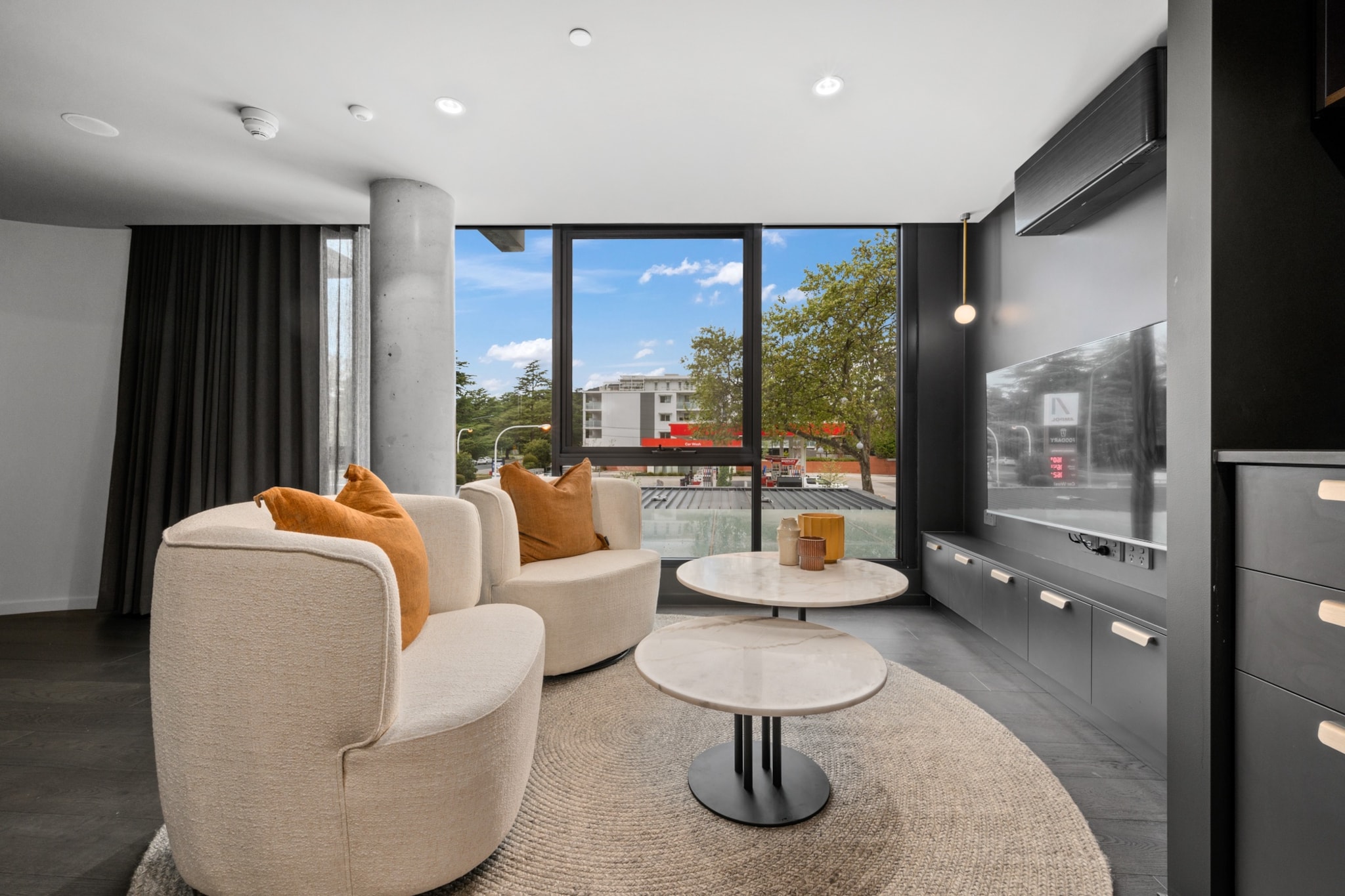 Elegant Studio with Parking