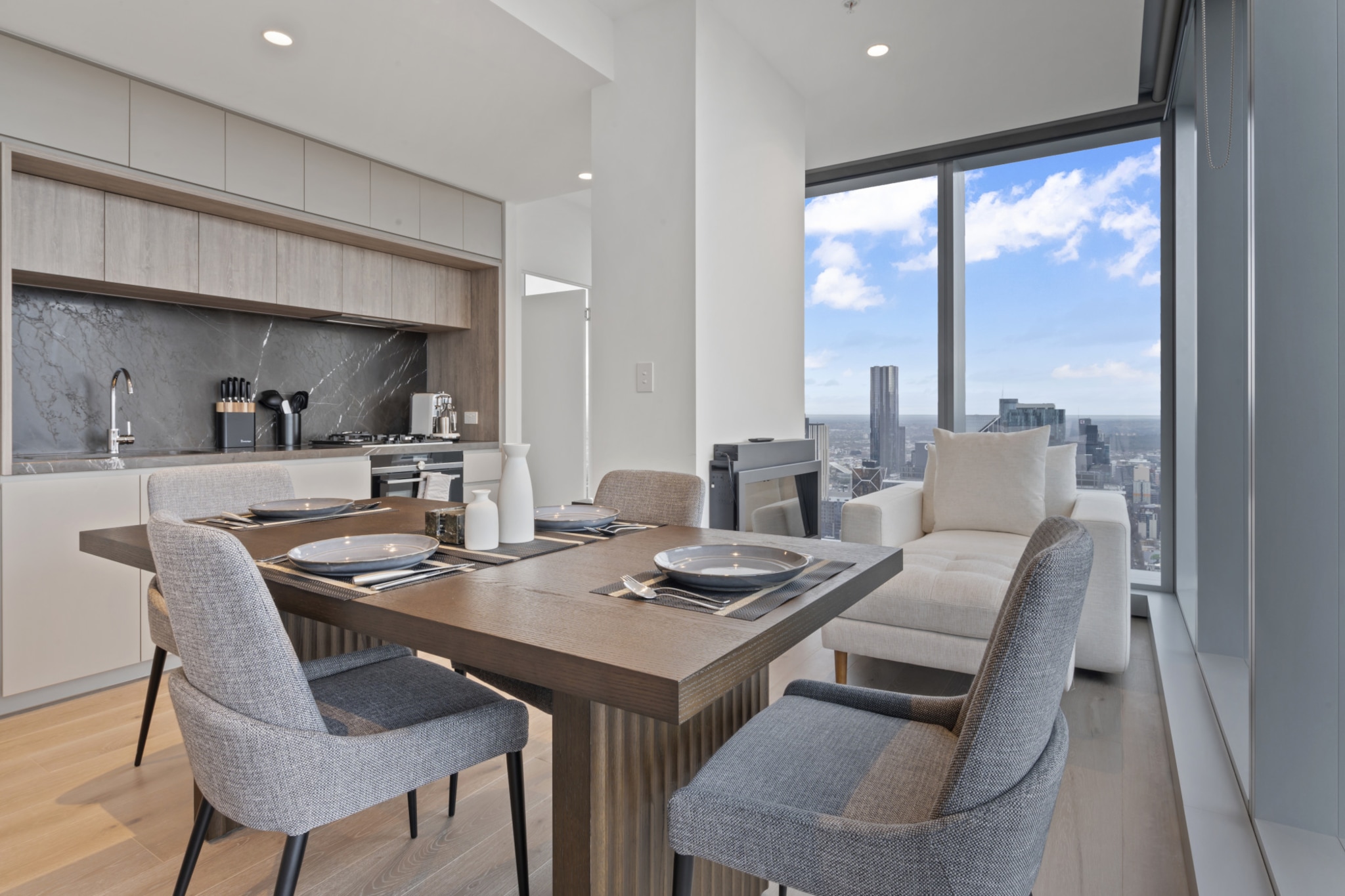 Bed Linen, Desk, Elevator, Hot Water, Internet Access DSL, Wardrobe, Kitchen(stove, stove, stove, electric kettle, electric kettle, electric kettle, toaster, toaster, toaster, coffee machine, coffee machine, coffee machine, oven, oven, oven, microwave, microwave, microwave, dishwasher, dishwasher, dishwasher, dishes and cutlery, dishes and cutlery, dishes and cutlery, Wine glasses, Wine glasses, Wine glasses), bedroom(Queen Bed), bedroom(double bed), bathroom, bathroom, First Aid, Indoor pool, Play area, TV, fireplace, stove, electric kettle, toaster, coffee machine, oven, microwave, dishwasher, fridge, tumble dryer, bath tub, hot tub, washing machine, heating, air conditioning, swimming pool, iron, hairdryer, Towels/Sheets (Incl.), shampoo, body soap, Essentials, dishes and cutlery, Dedicated workspace, Carbon monoxide detector, Conditioner, Downtown, Long term stays allowed, Room-darkening shades, Shower gel, Town, Wine glasses